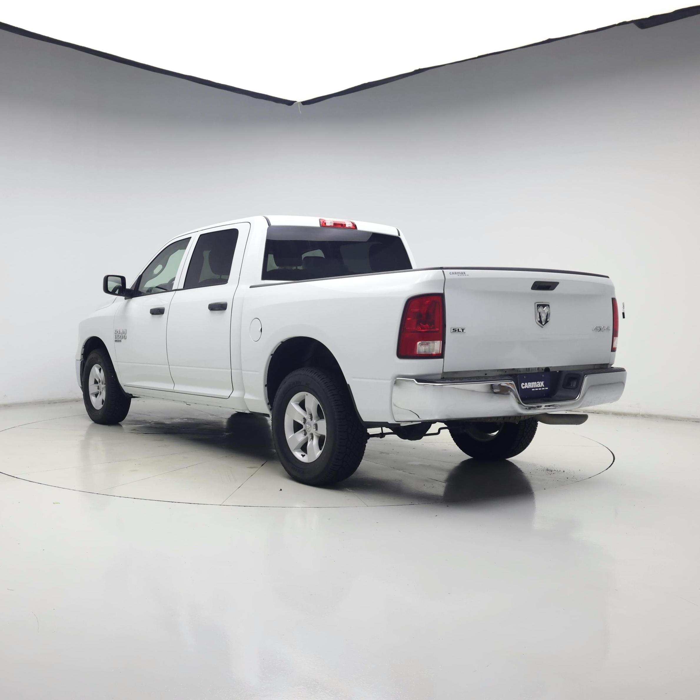 Thumbnail: 2023 RAM 1500 Classic - 2