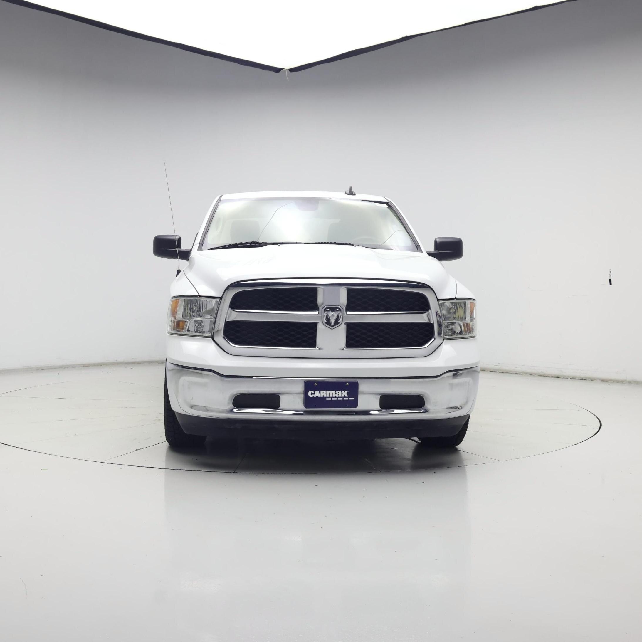 Thumbnail: 2023 RAM 1500 Classic - 5