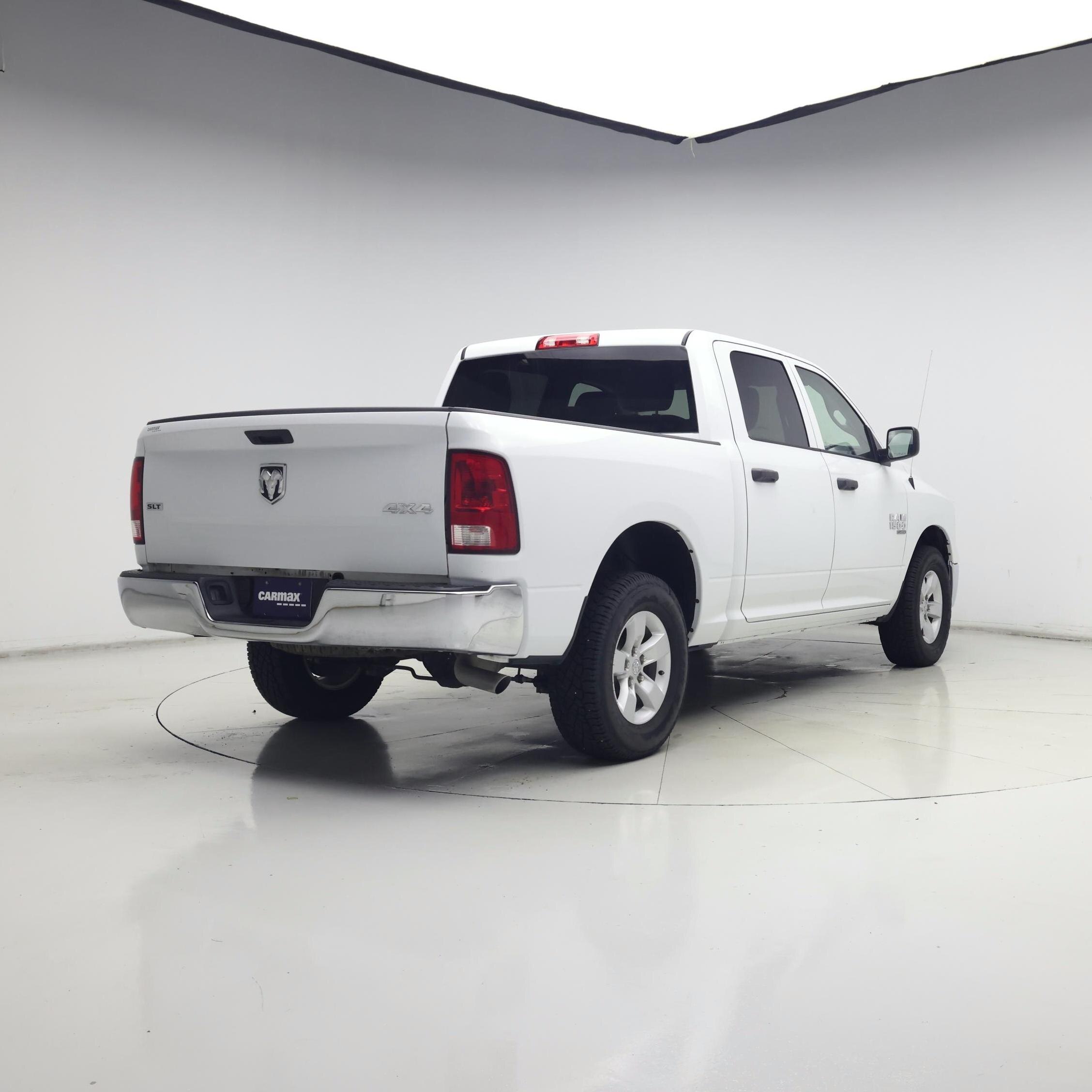 Thumbnail: 2023 RAM 1500 Classic - 8