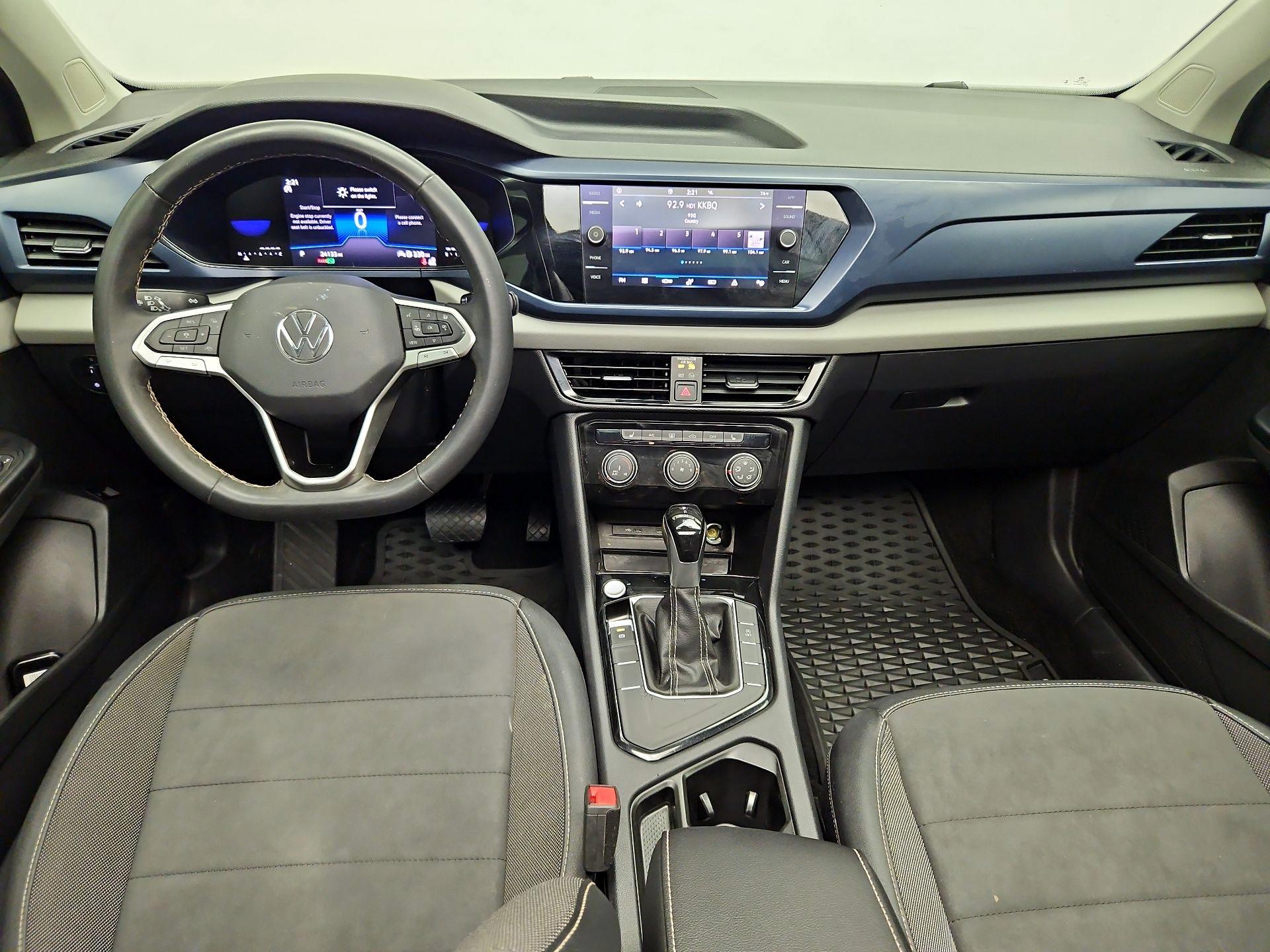 Thumbnail: 2023 Volkswagen Taos - 9