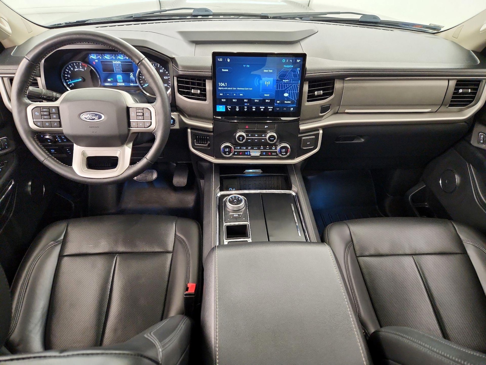 2022 Ford Expedition XLT - Photo 10