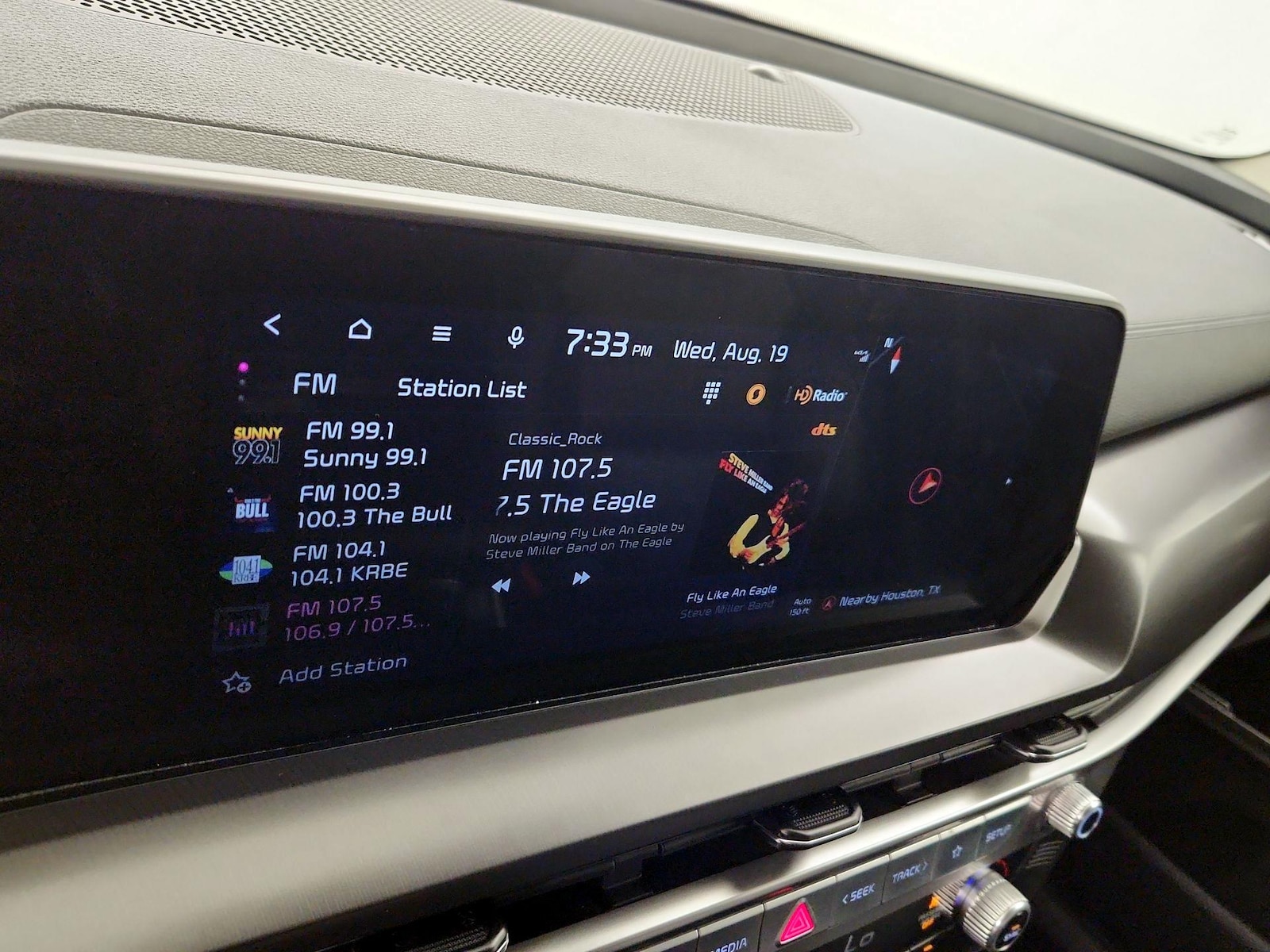 2025 Kia Telluride S - Photo 17