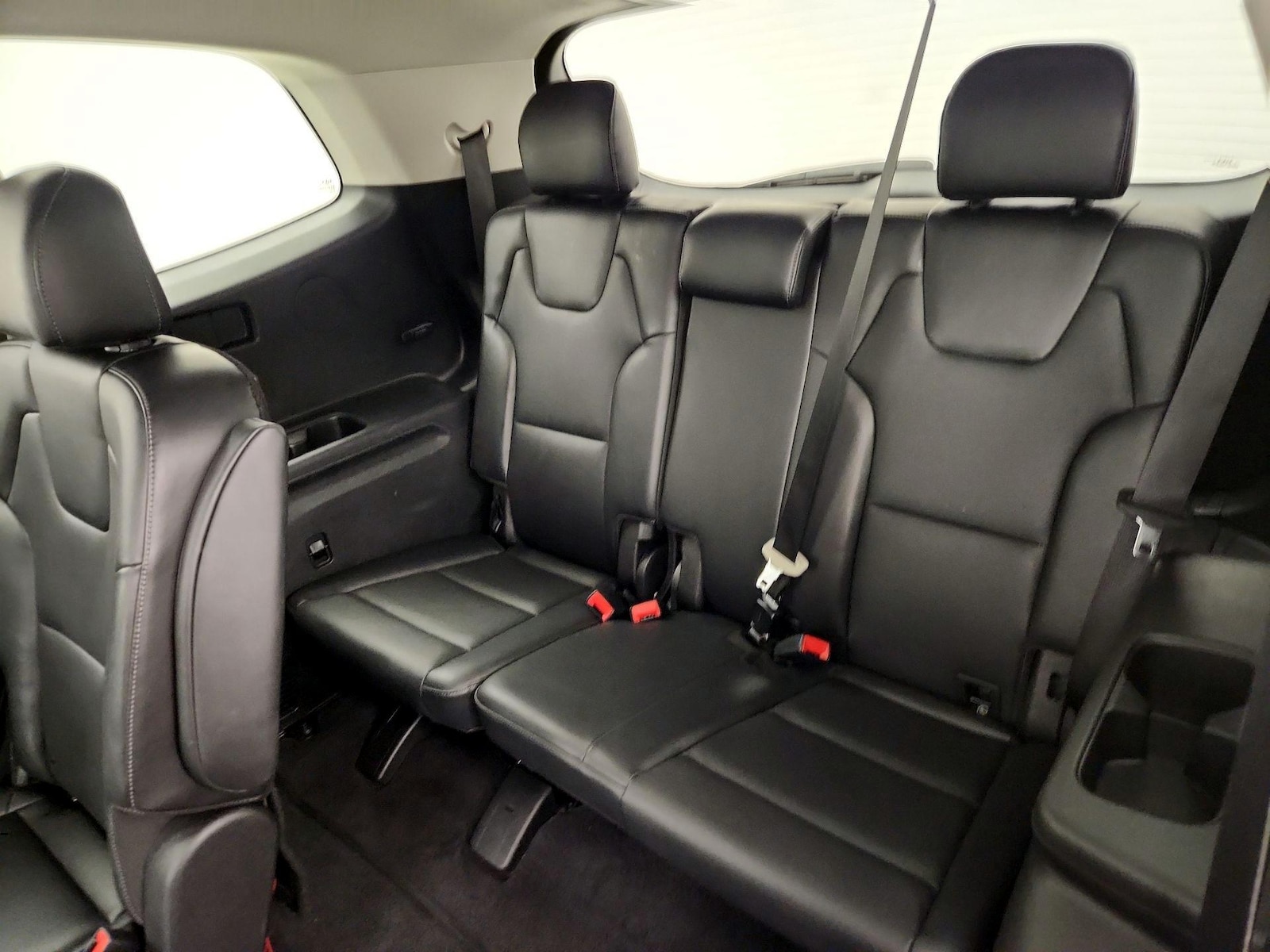 2025 Kia Telluride S - Photo 23