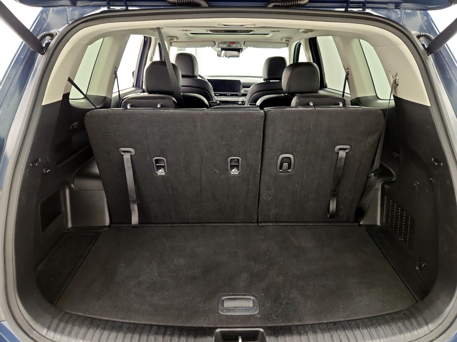 2025 Kia Telluride S - Photo 24
