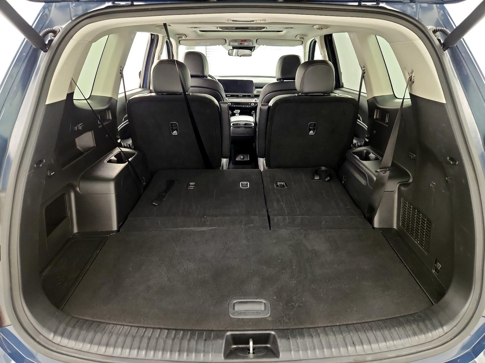 2025 Kia Telluride S - Photo 25