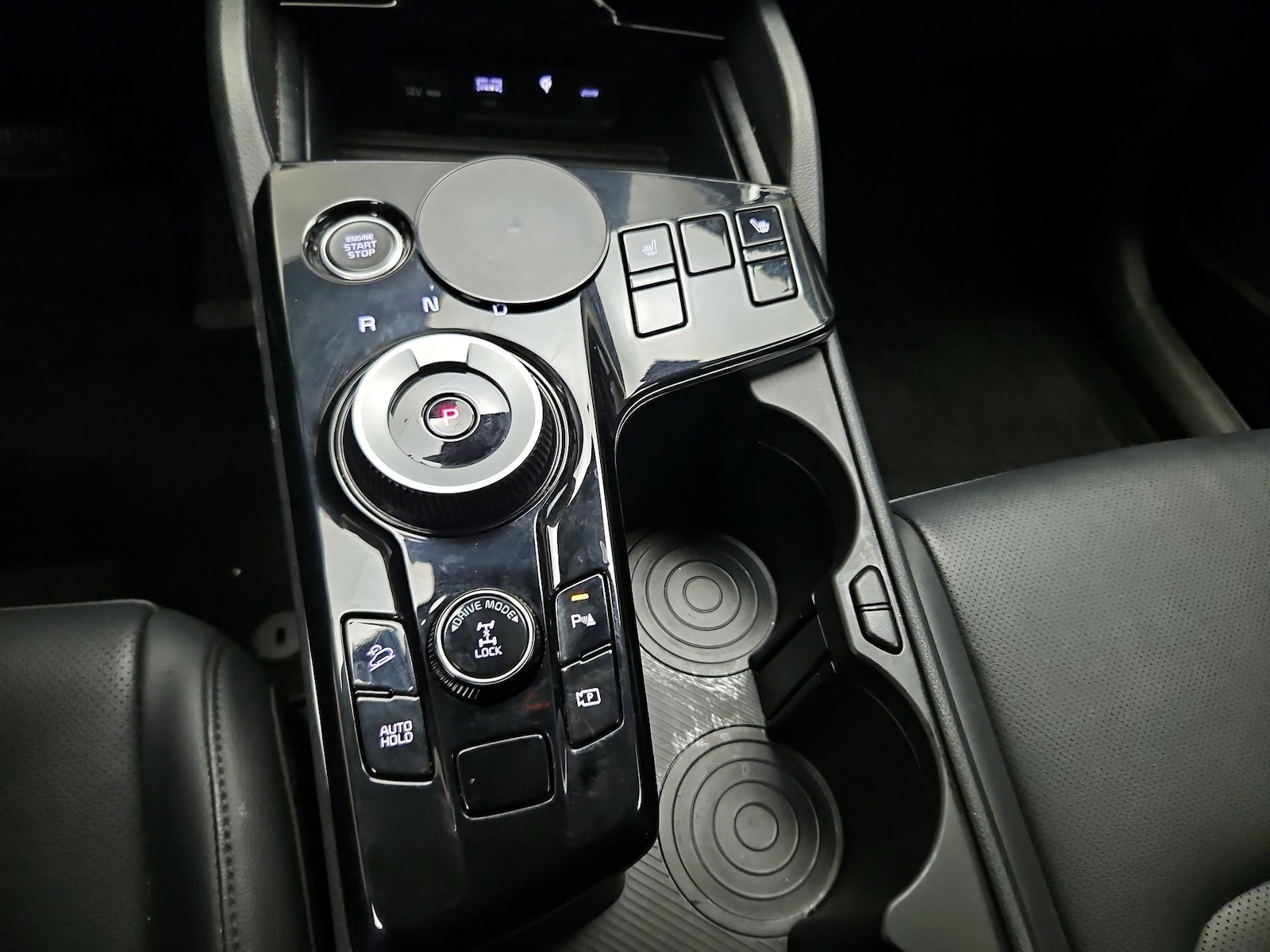2024 Kia Sportage EX Hybrid - Photo 17