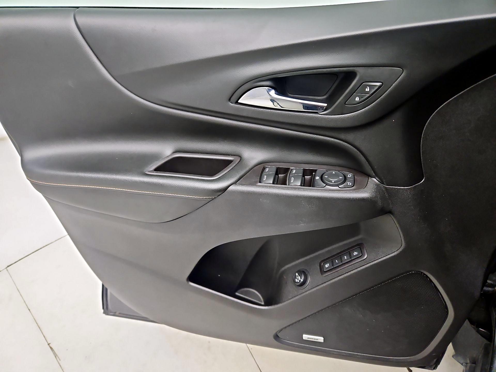 Thumbnail: 2021 Chevrolet Equinox - 12