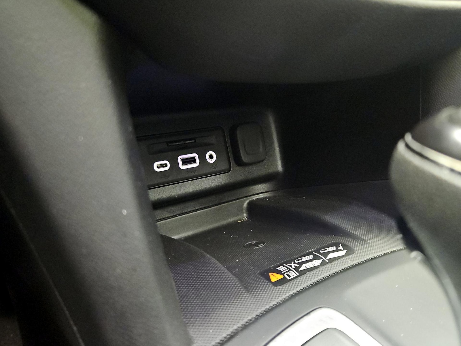 2021 Chevrolet Equinox Premier - Photo 20