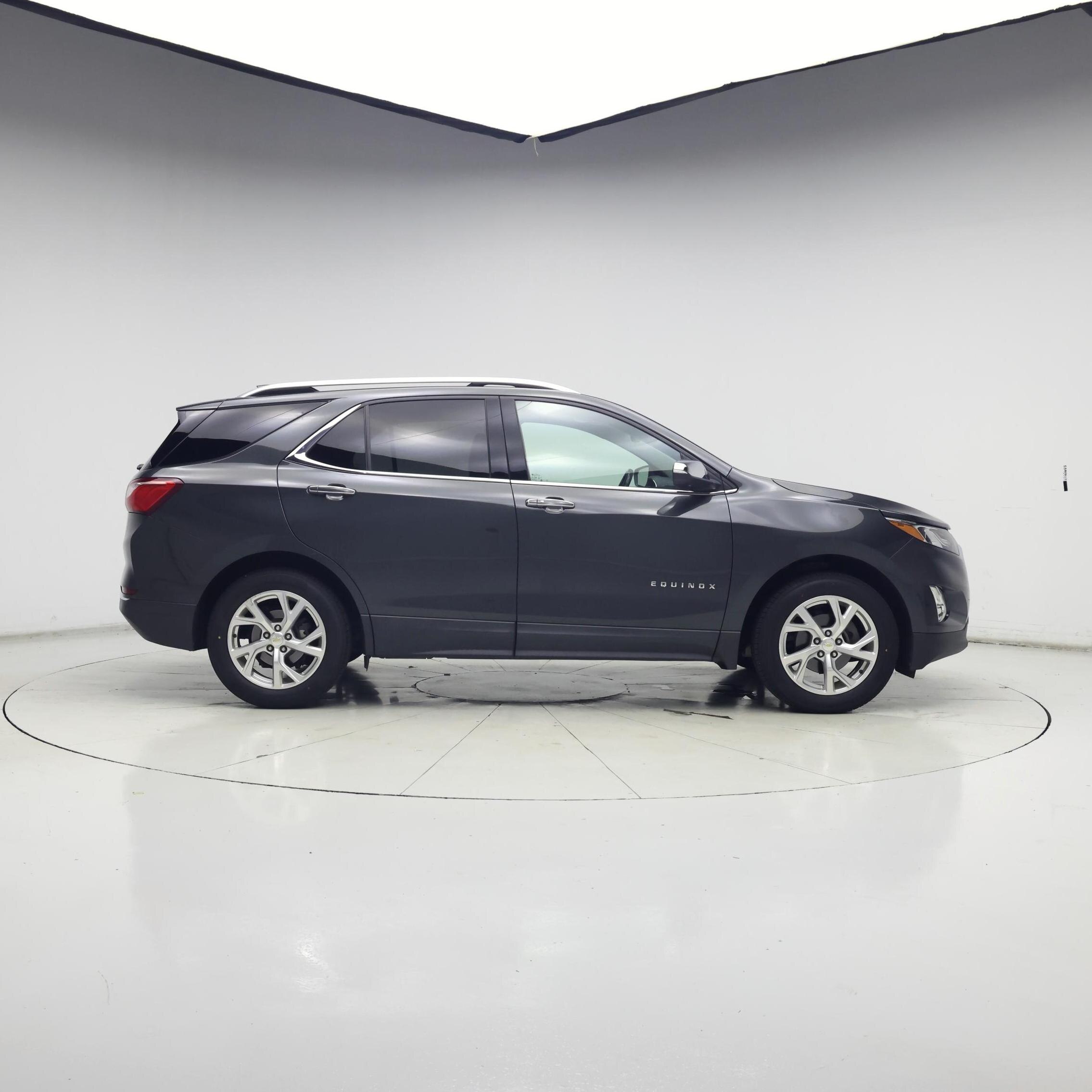 Thumbnail: 2021 Chevrolet Equinox - 7
