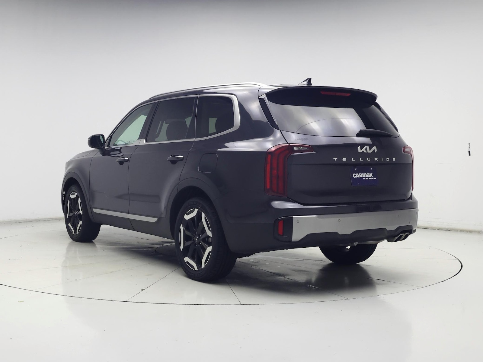 2025 Kia Telluride S - Photo 3