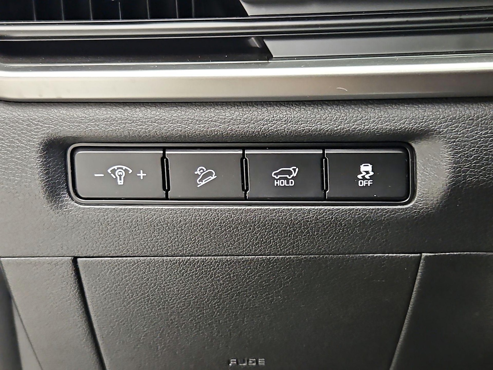2025 Kia Telluride S - Photo 14