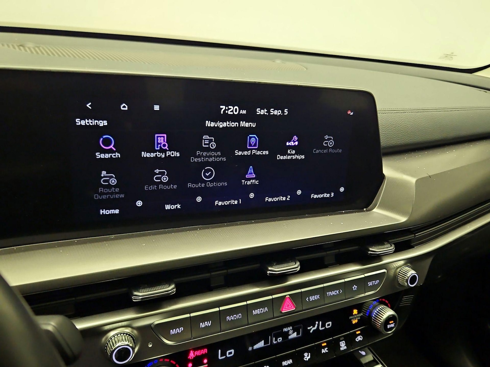 2025 Kia Telluride S - Photo 15