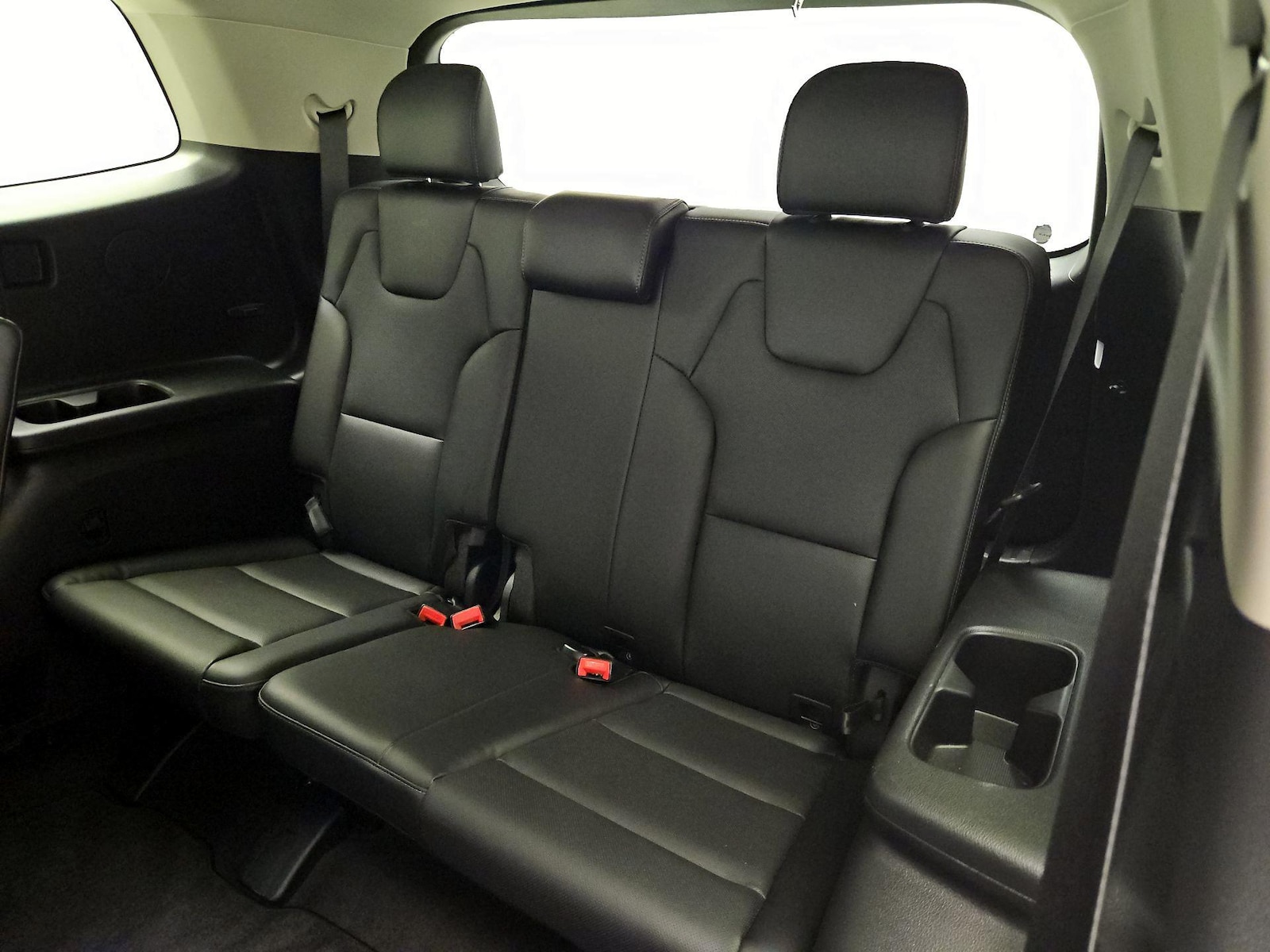 2025 Kia Telluride S - Photo 23