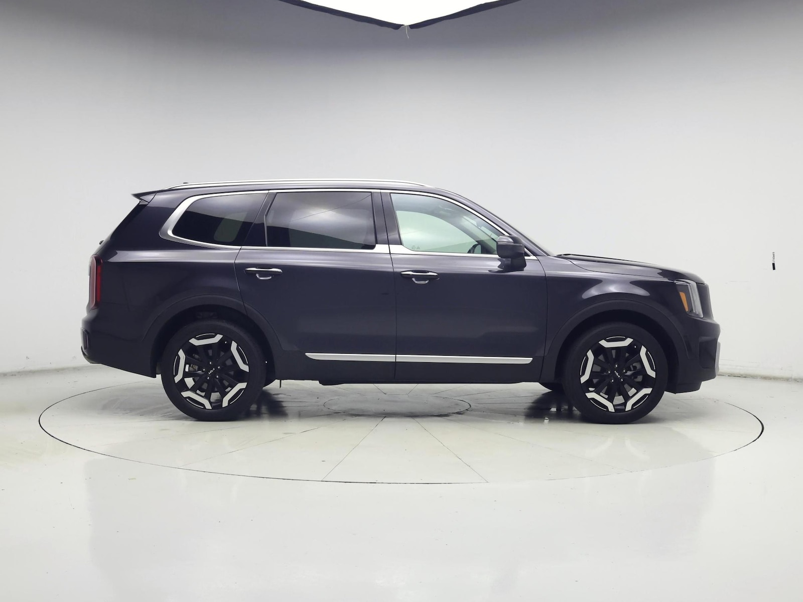 2025 Kia Telluride S - Photo 8