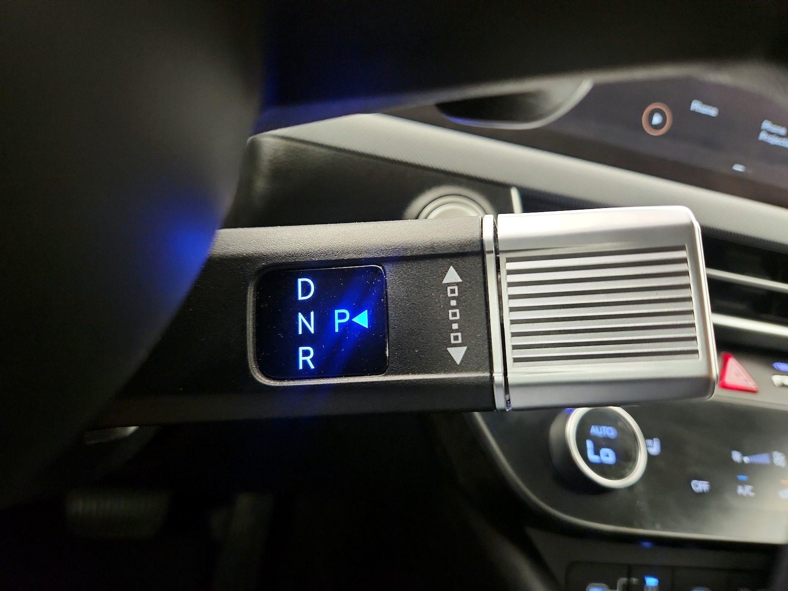 2025 Hyundai Sonata SEL - Photo 18