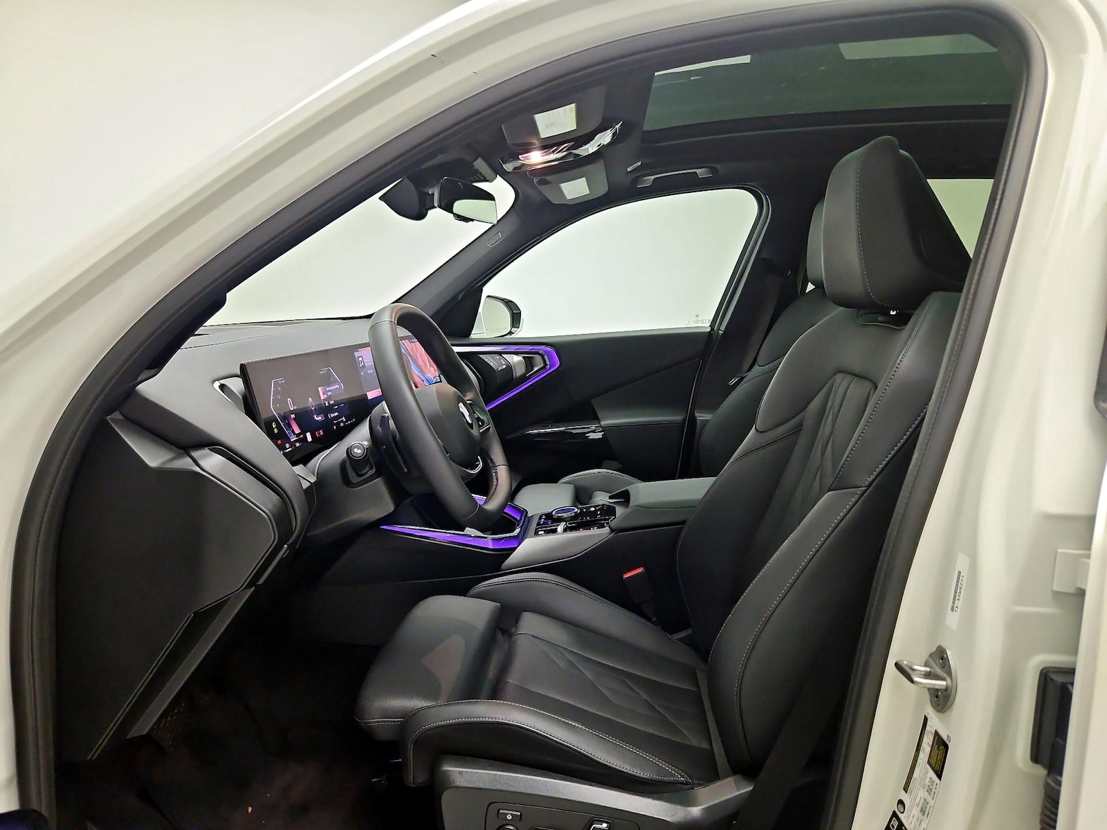 2026 BMW X3 30 - Photo 12