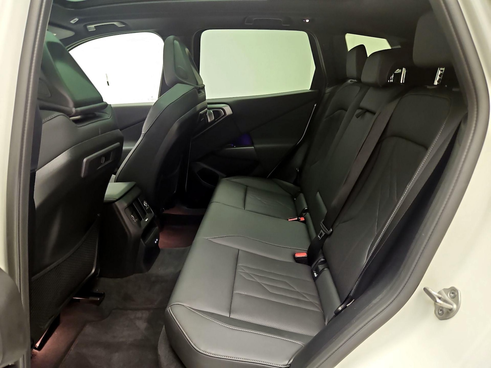 2026 BMW X3 30 - Photo 20