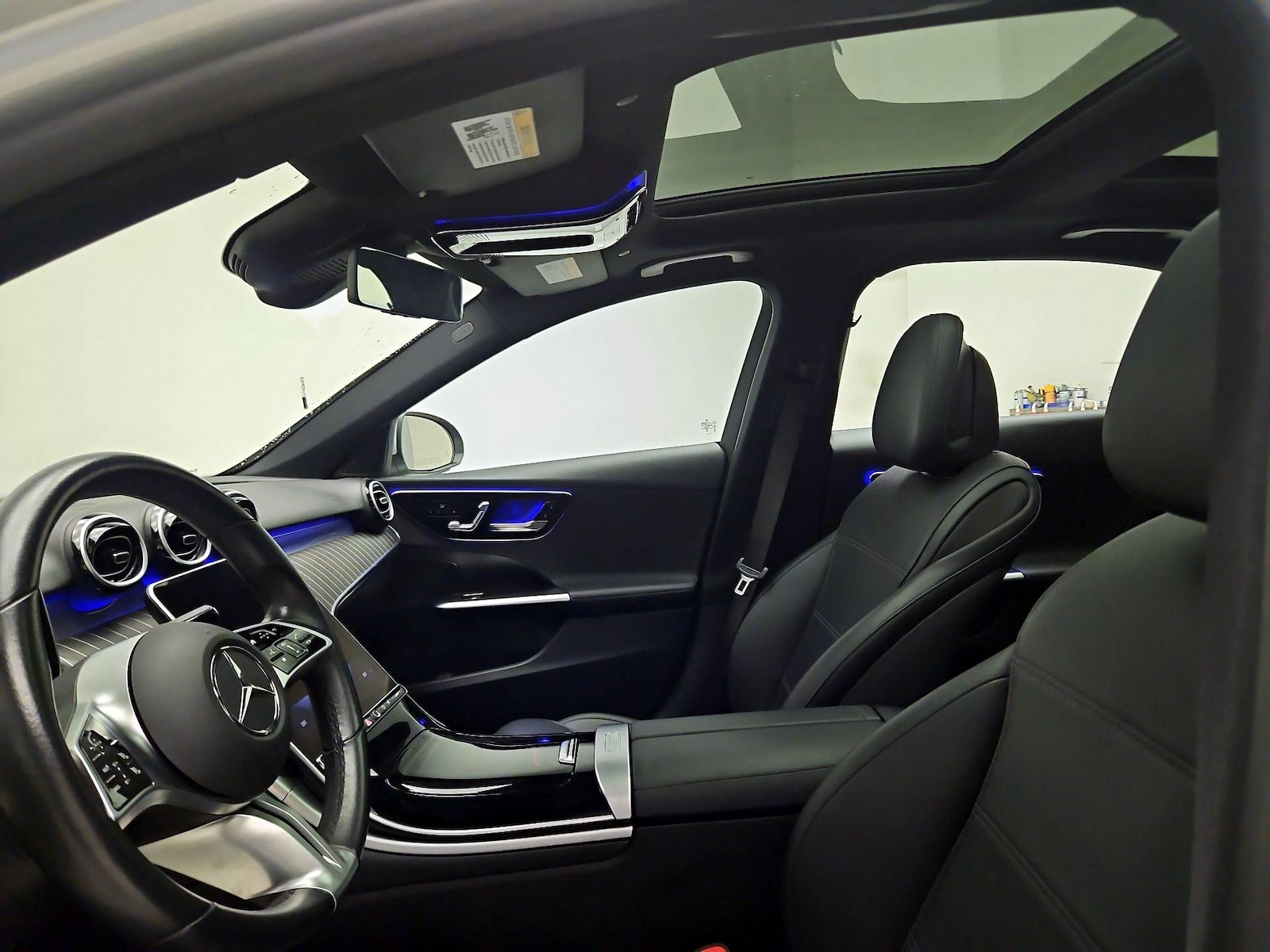 2025 Mercedes-Benz C-Class Sedan C 300 - Photo 20