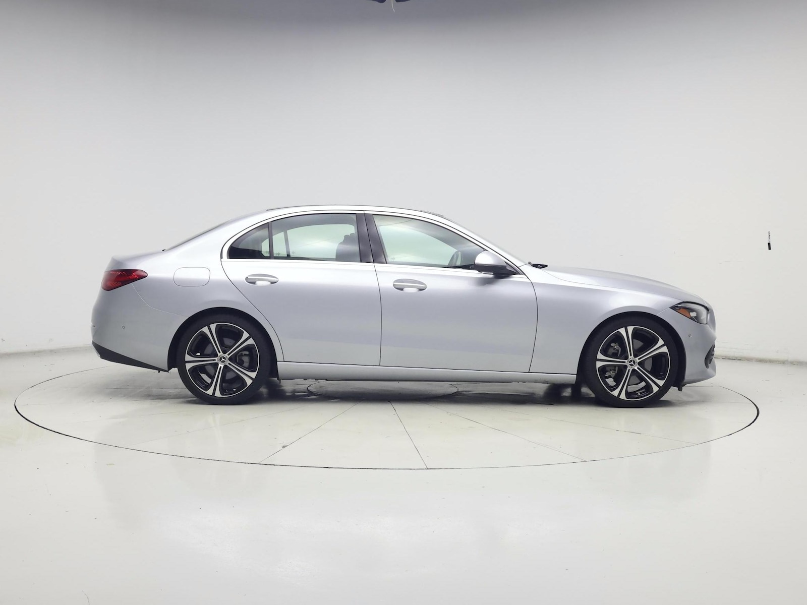 2025 Mercedes-Benz C-Class Sedan C 300 - Photo 8