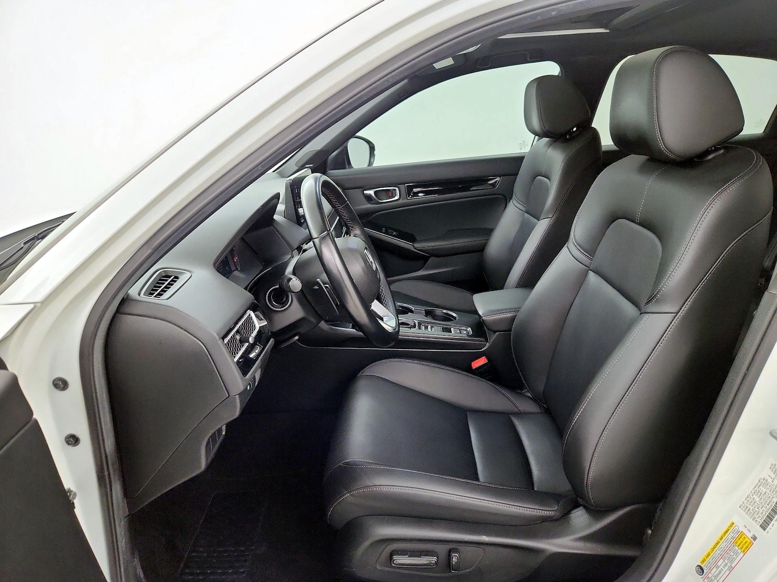 2025 Honda Civic Sport Touring - Photo 12