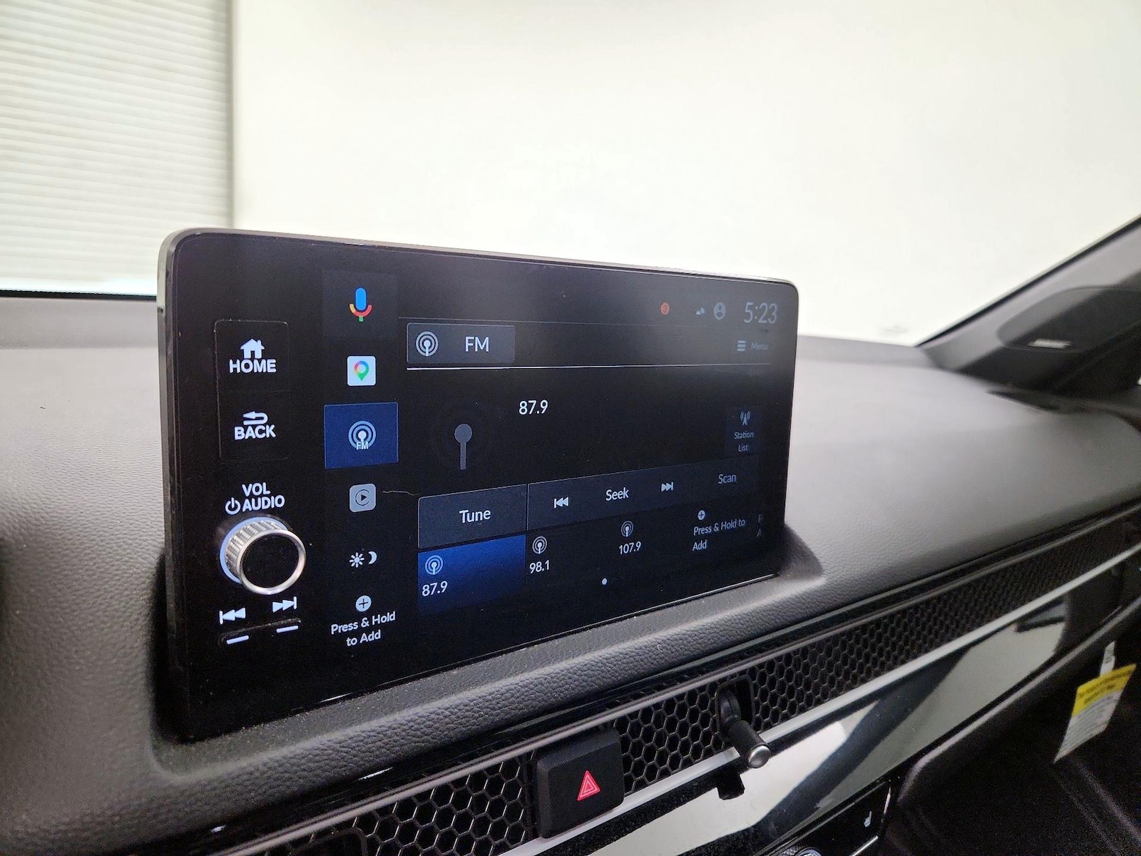 2025 Honda Civic Sport Touring - Photo 17