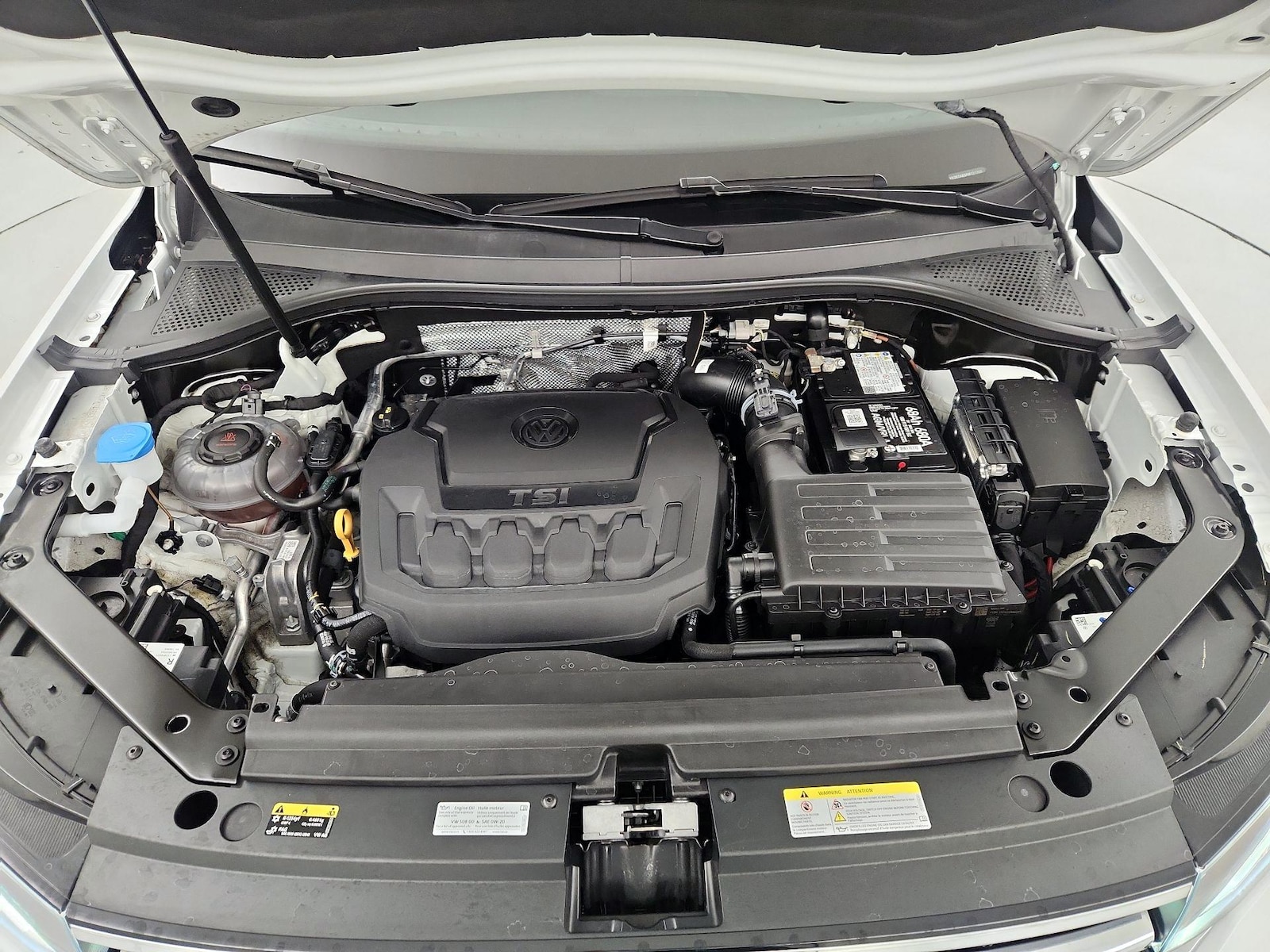 2023 Volkswagen Tiguan SE - Photo 24