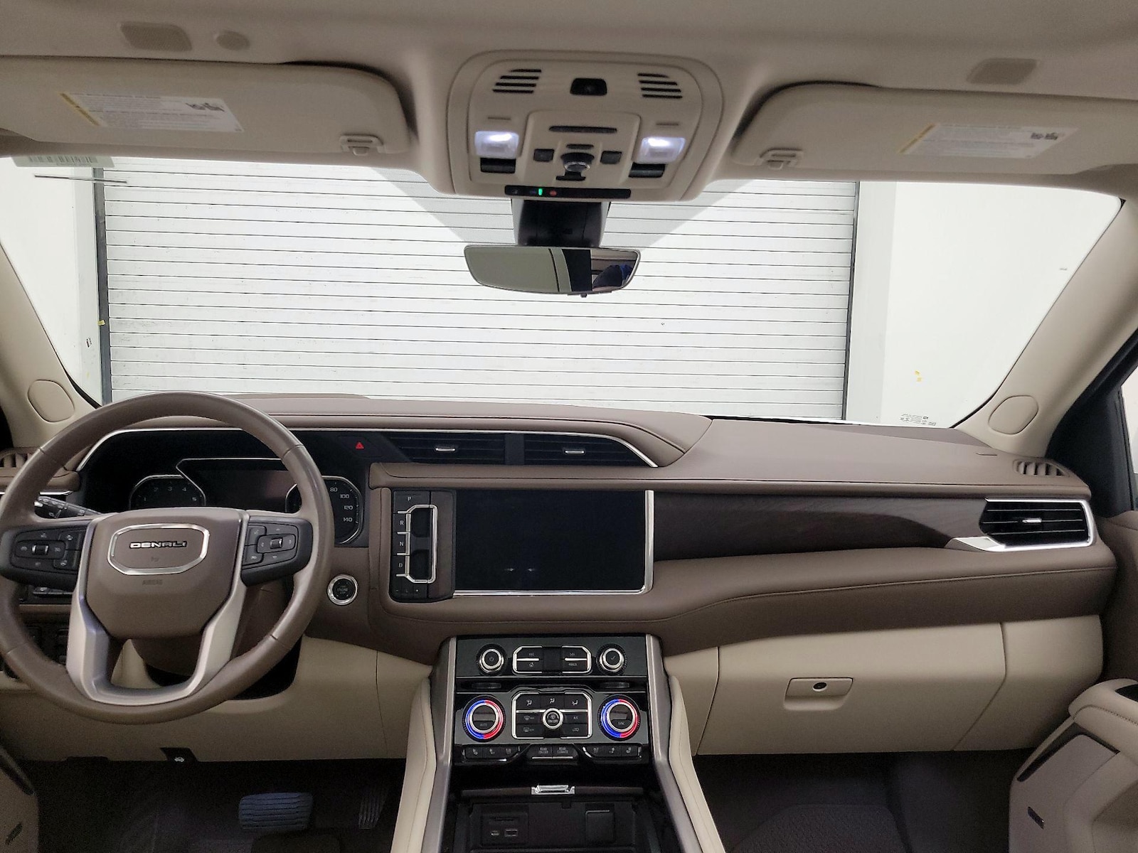 2021 GMC Yukon XL Denali - Photo 10