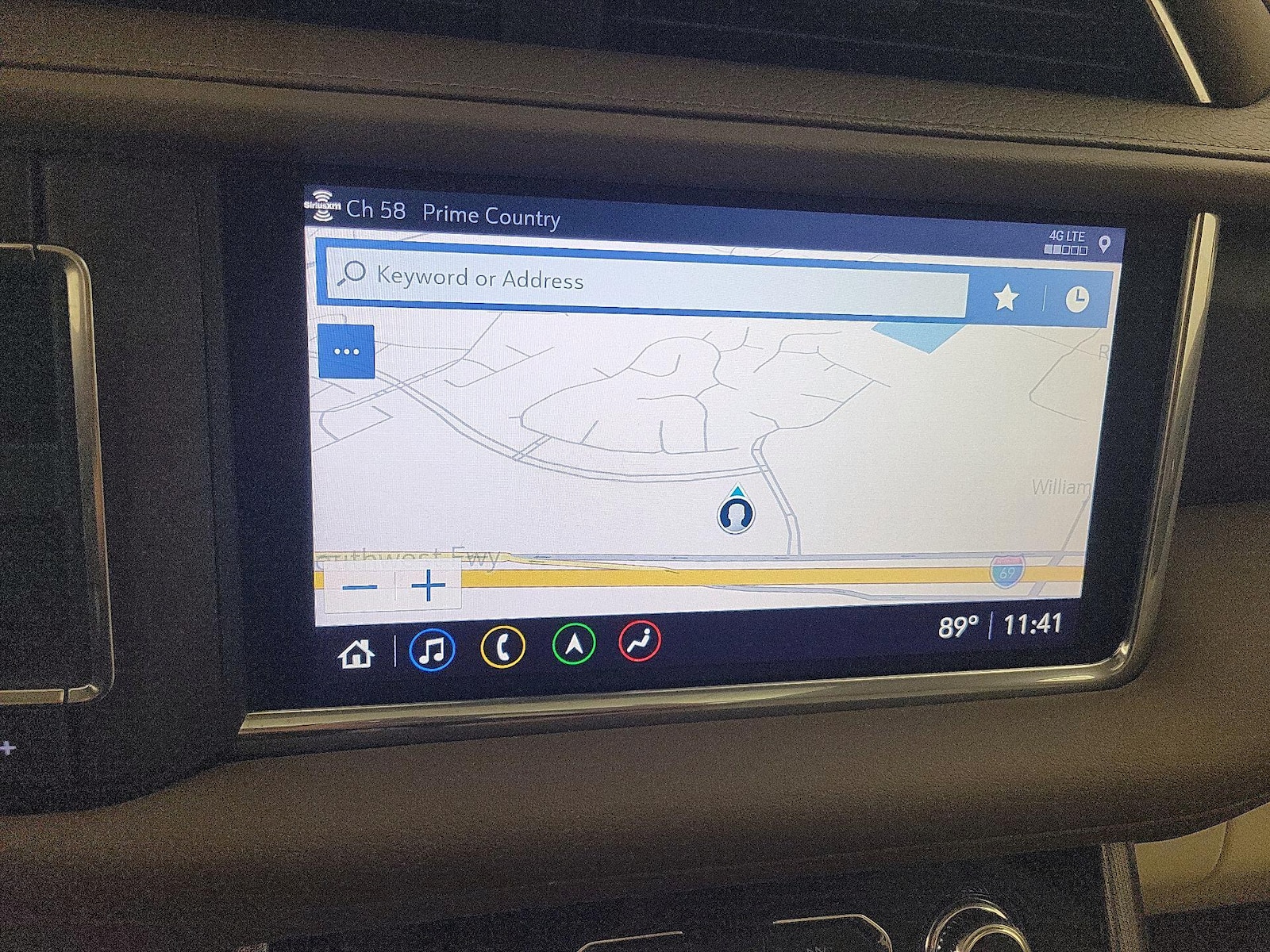 2021 GMC Yukon XL Denali - Photo 15