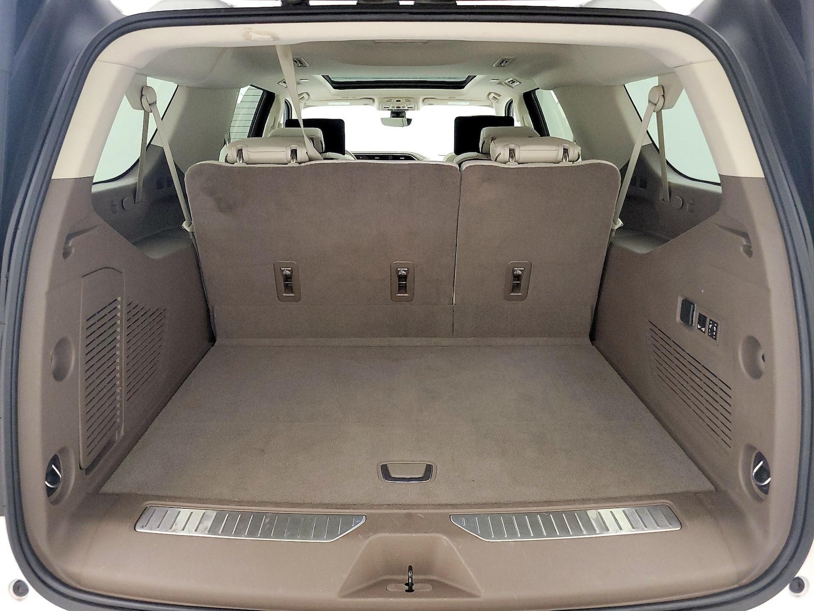 2021 GMC Yukon XL Denali - Photo 24
