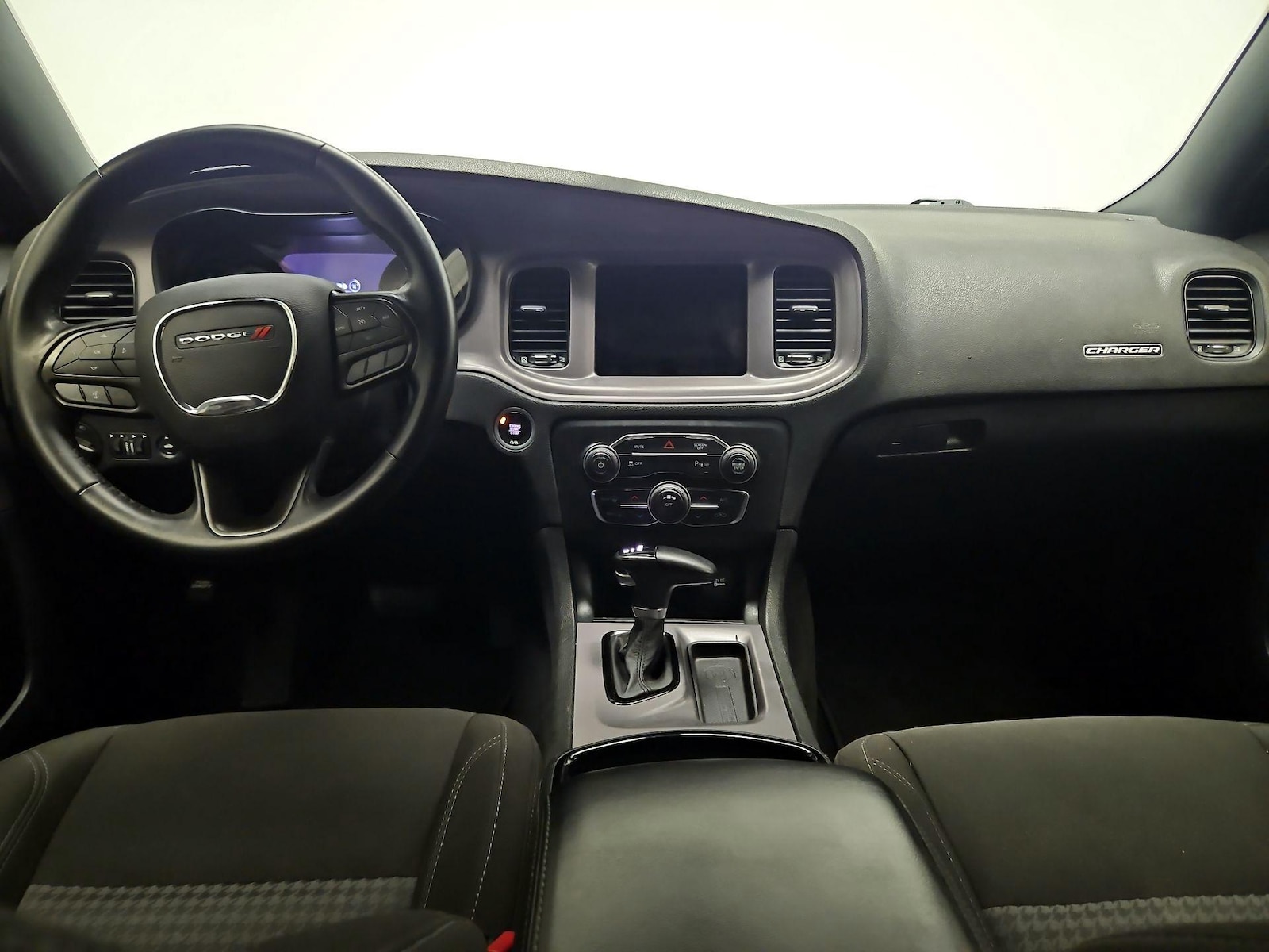 2023 Dodge Charger SXT - Photo 10