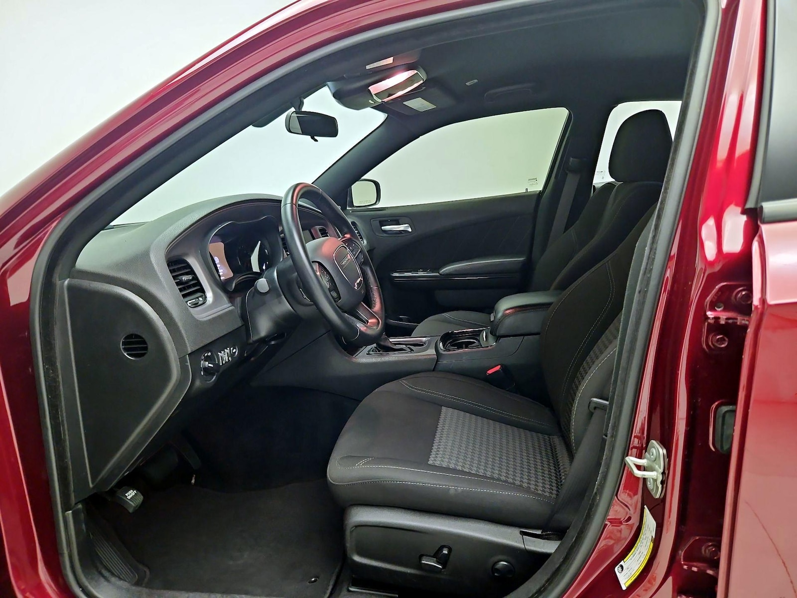 2023 Dodge Charger SXT - Photo 12