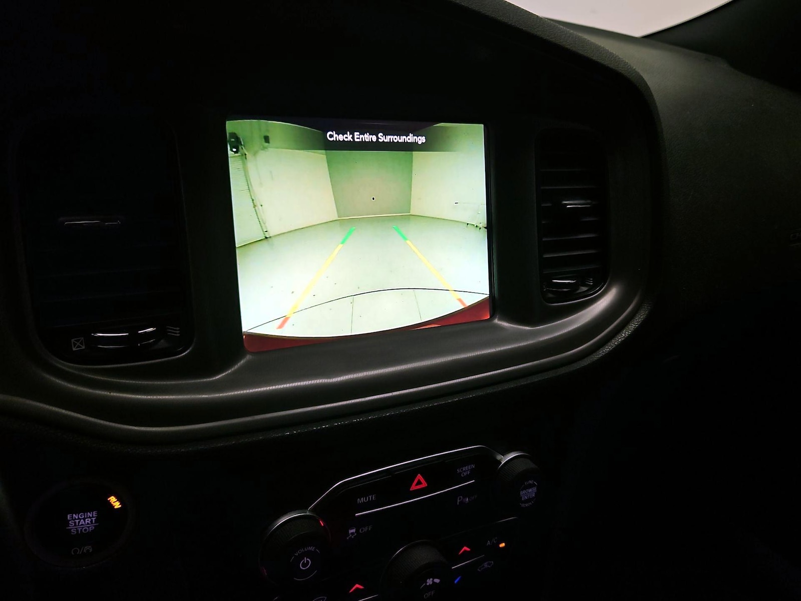 2023 Dodge Charger SXT - Photo 15