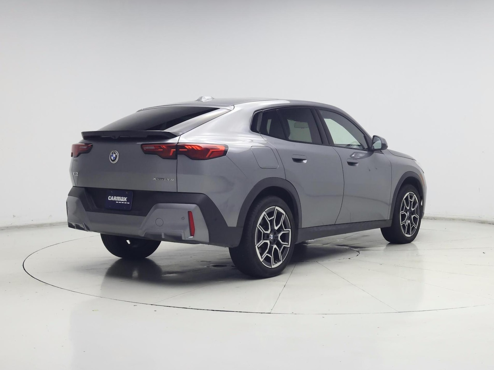 2026 BMW X2 28i - Photo 9