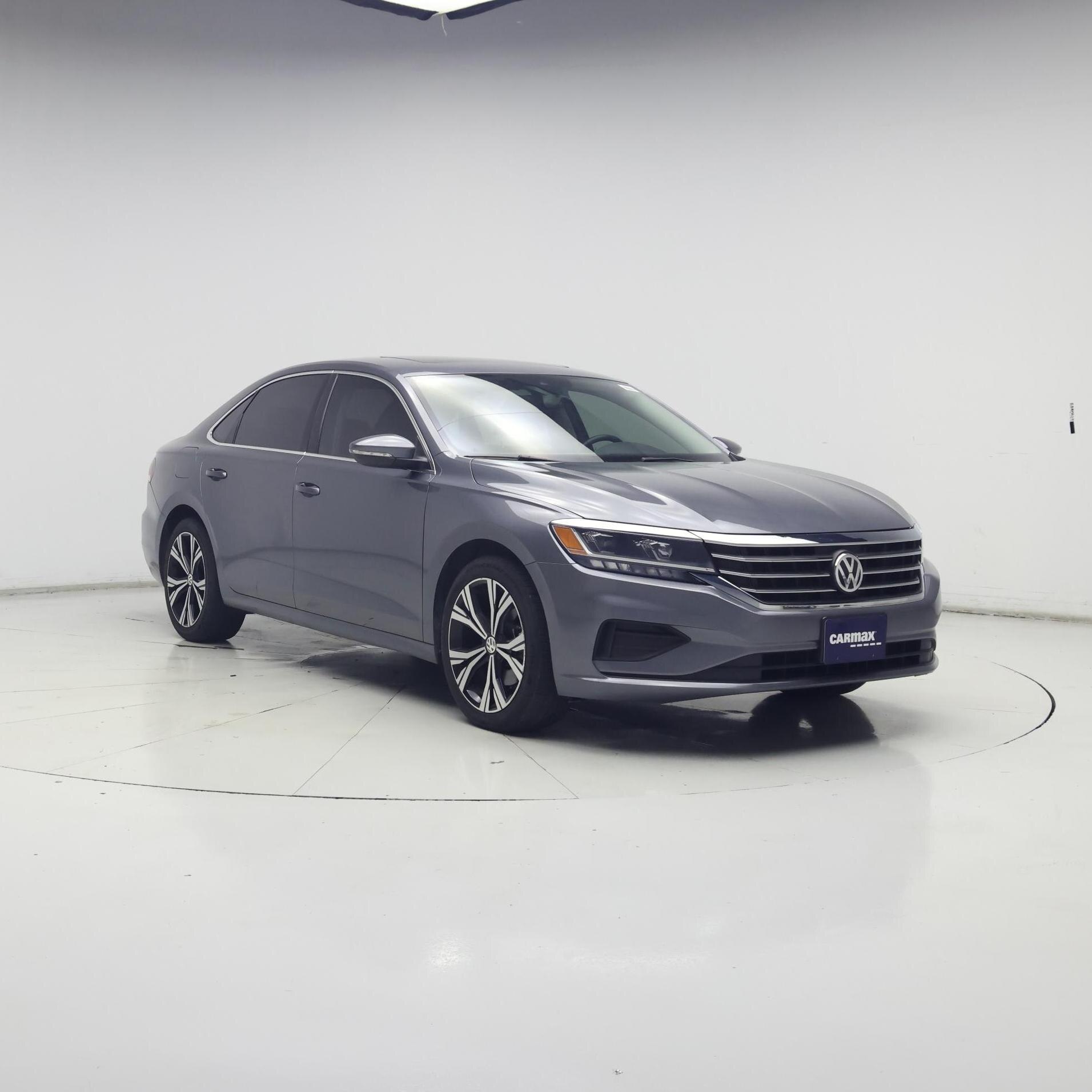 Gray 2022 Volkswagen Passat Sedan Front-Wheel Drive Automatic
