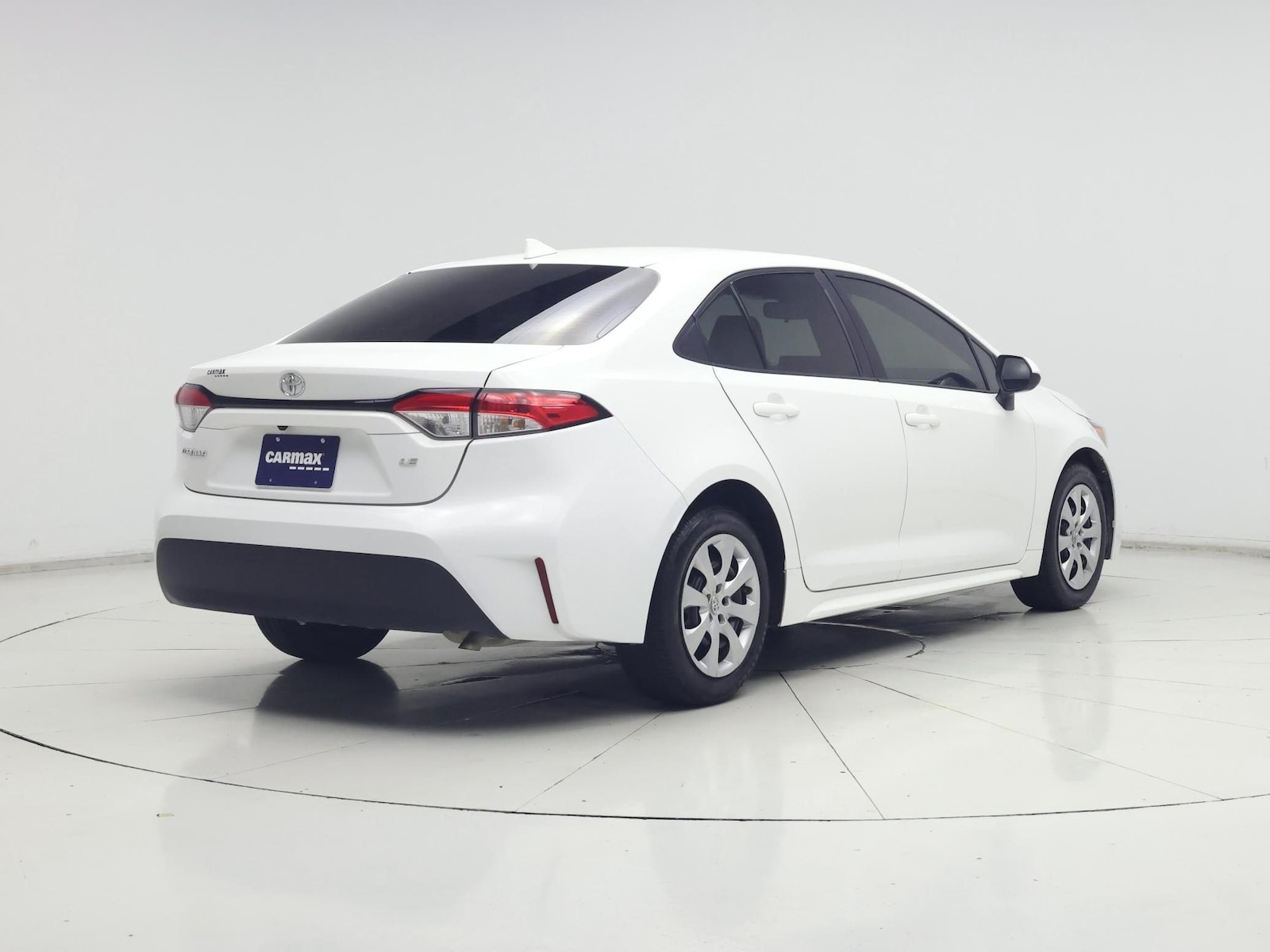 2023 Toyota Corolla LE - Photo 9