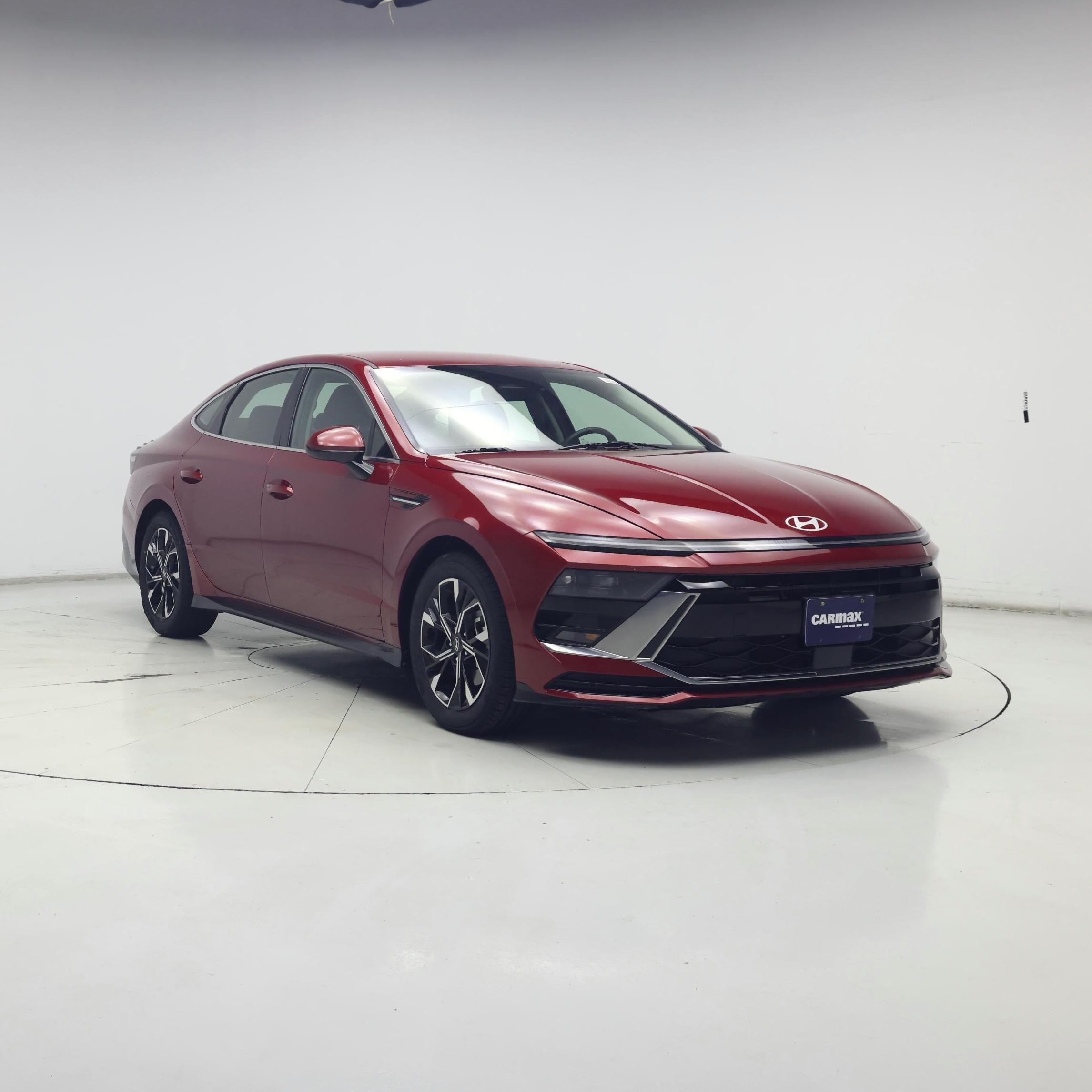 Red 2025 Hyundai Sonata Sedan Front-Wheel Drive Automatic