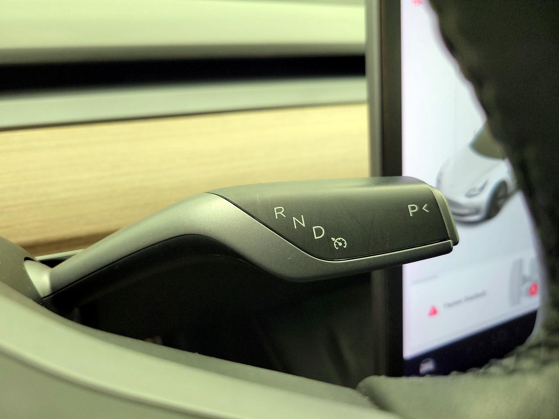 Thumbnail: 2021 Tesla Model 3 - 17