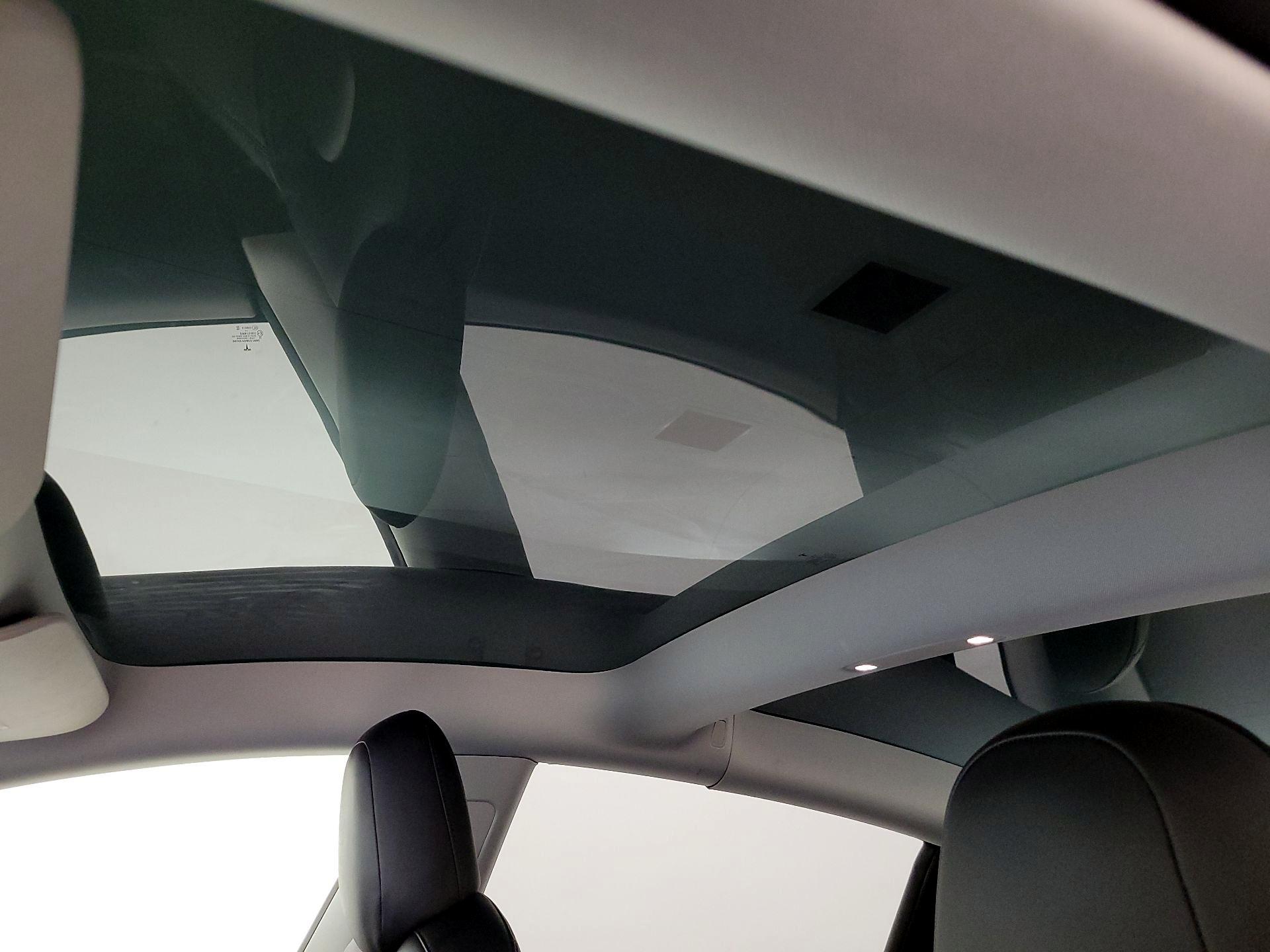 Thumbnail: 2021 Tesla Model 3 - 18