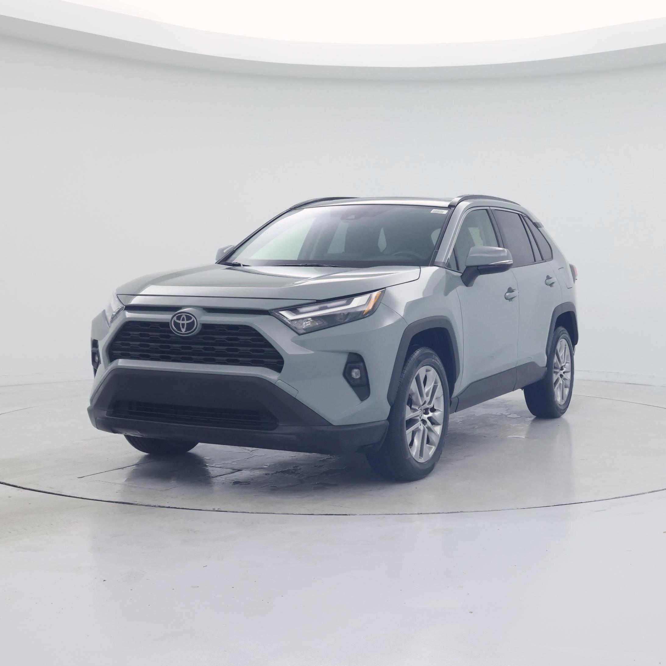 Thumbnail: 2022 Toyota RAV4 - 4