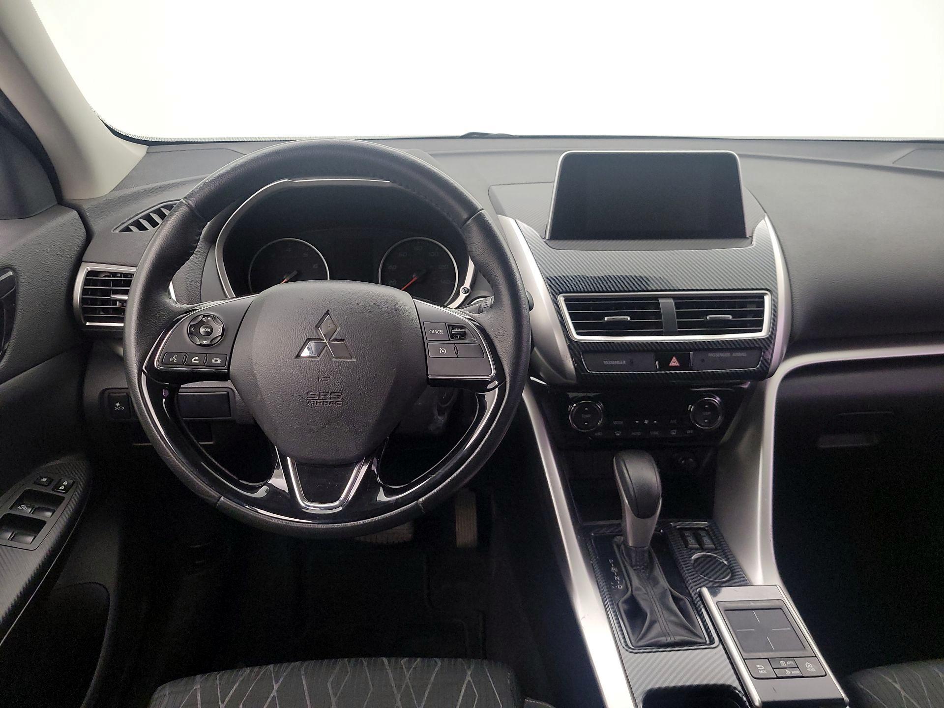 Thumbnail: 2020 Mitsubishi Eclipse Cross - 10