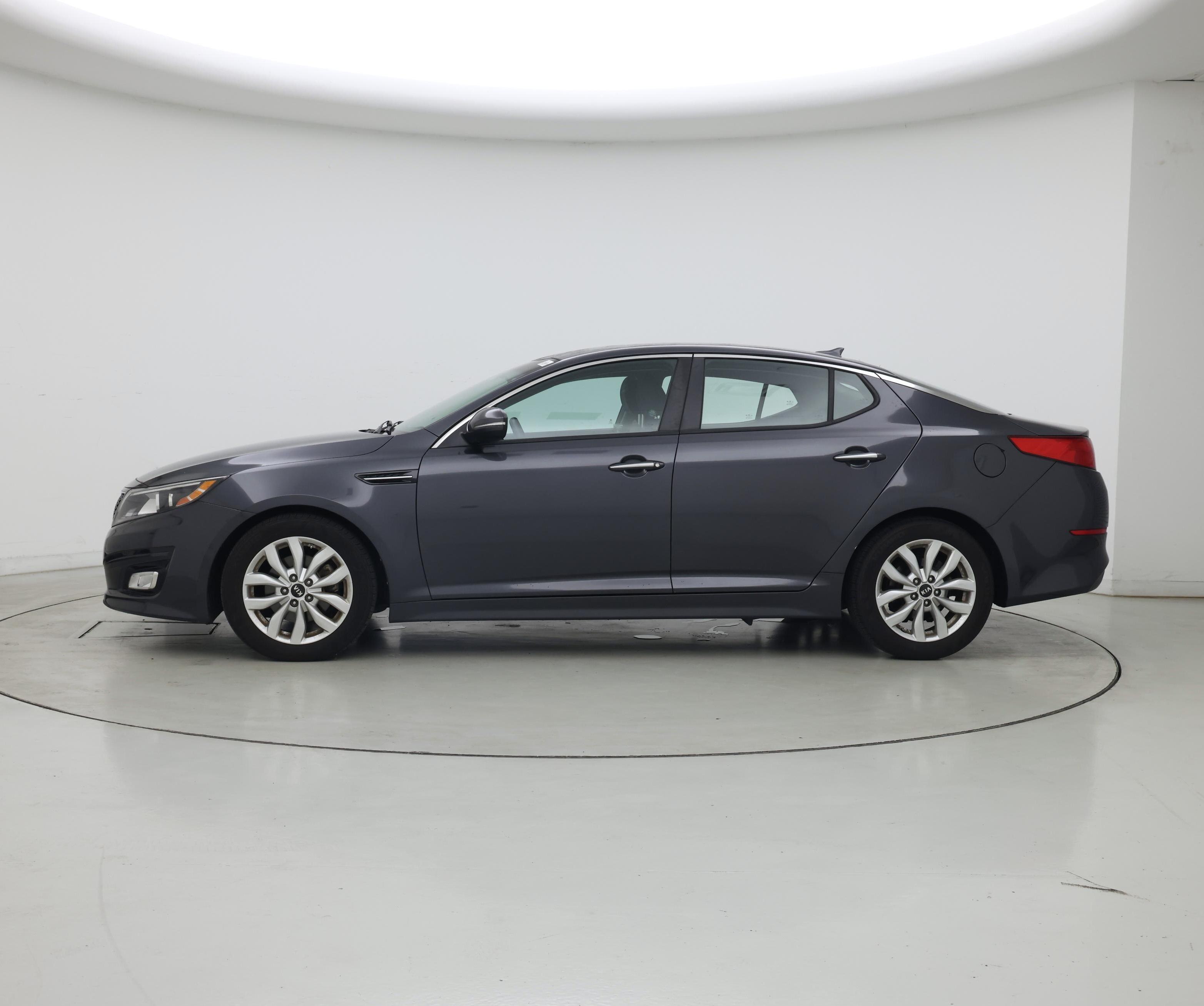 Thumbnail: 2015 Kia Optima - 3
