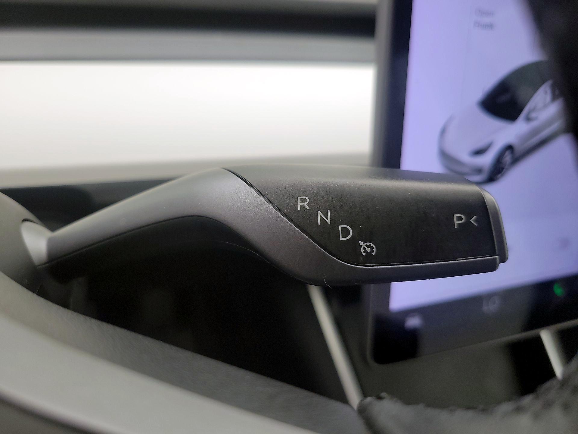 Thumbnail: 2020 Tesla Model 3 - 17