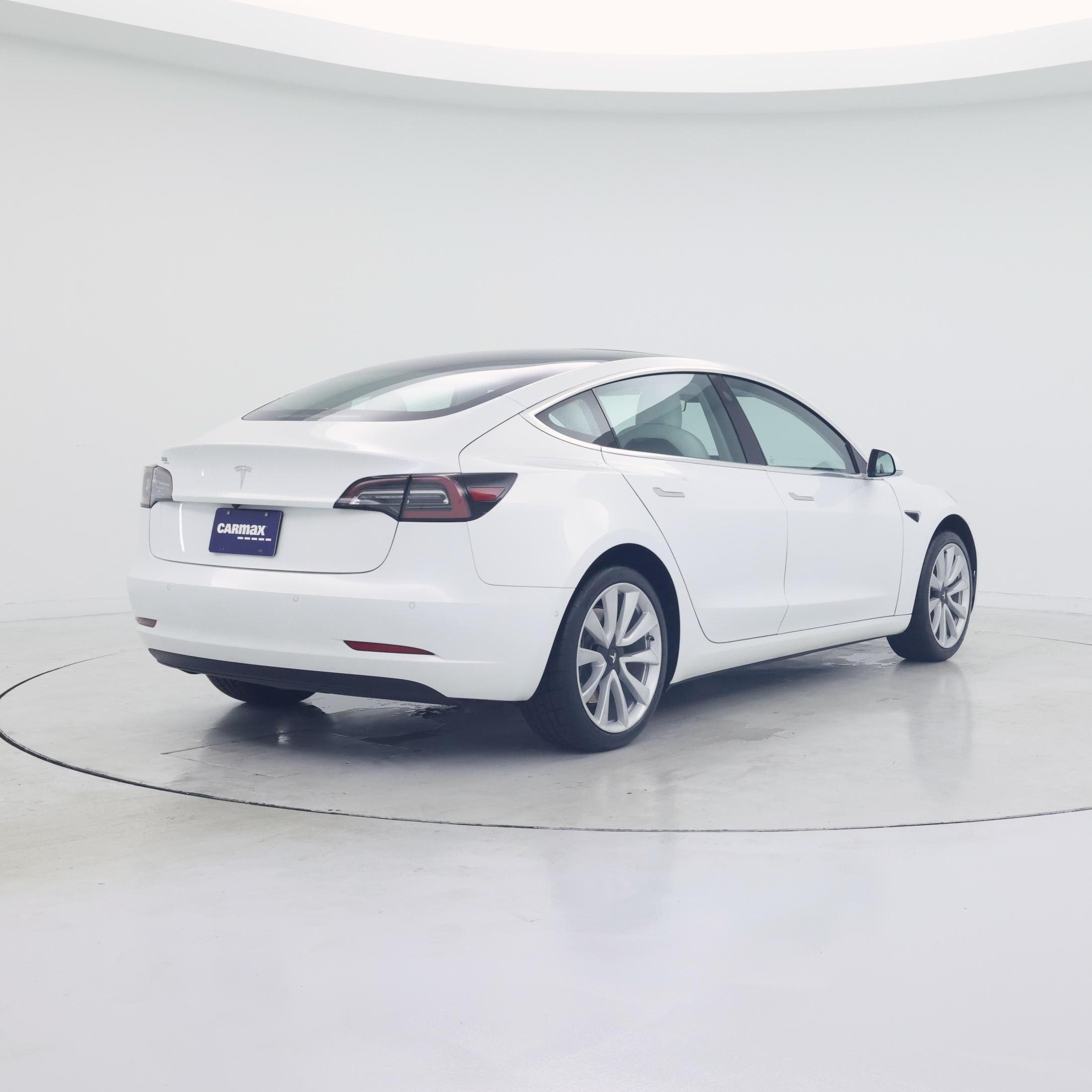 Thumbnail: 2020 Tesla Model 3 - 8