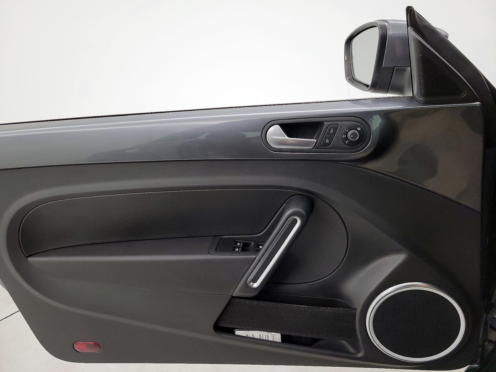 2016 Volkswagen Beetle SE - Photo 13