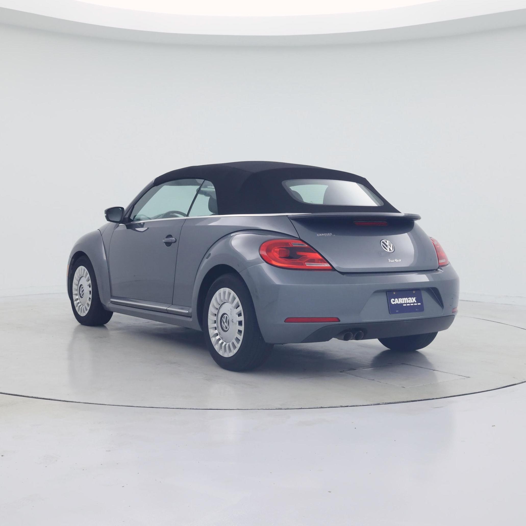 Thumbnail: 2016 Volkswagen Beetle - 2