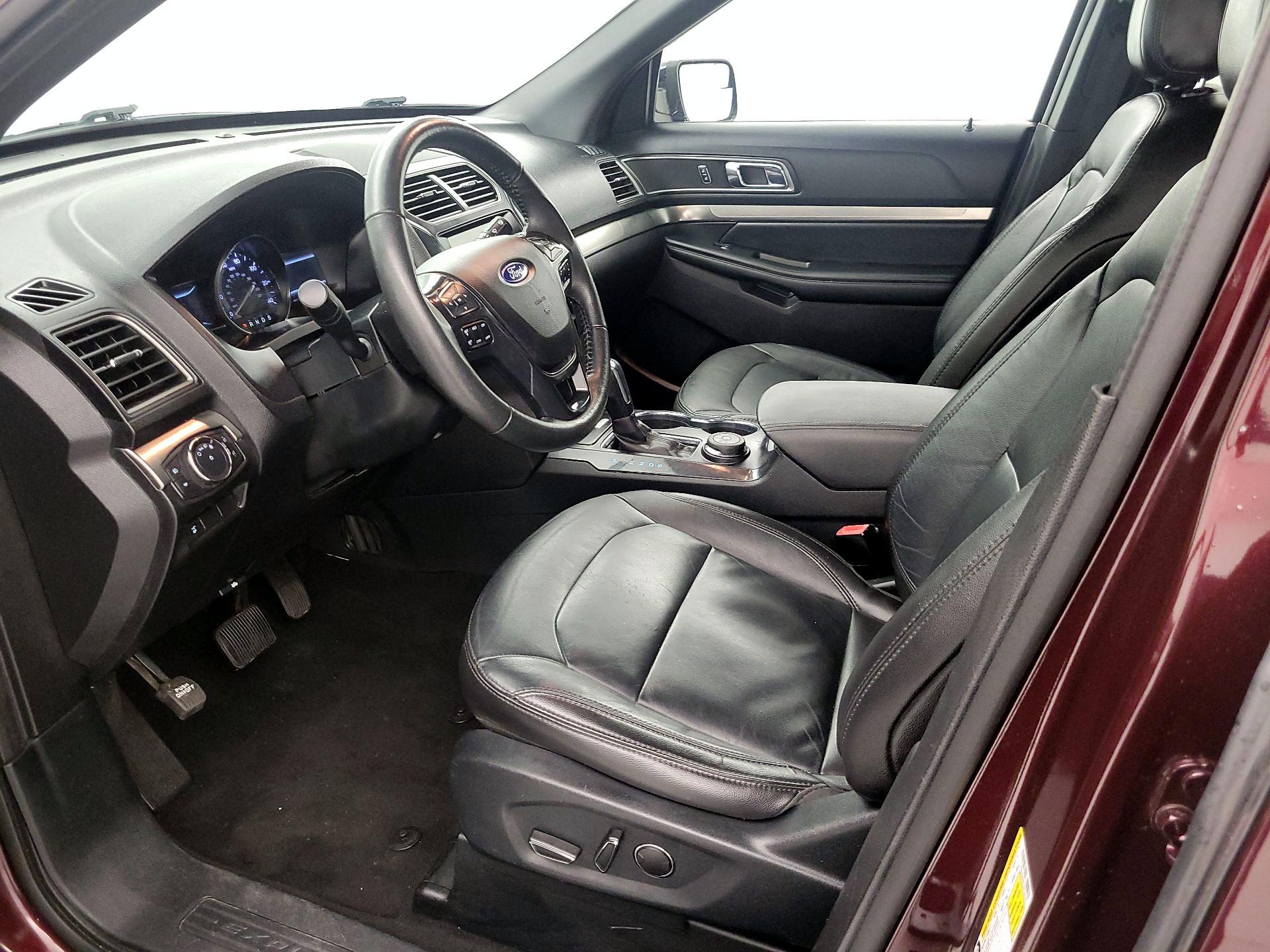Thumbnail: 2018 Ford Explorer - 11