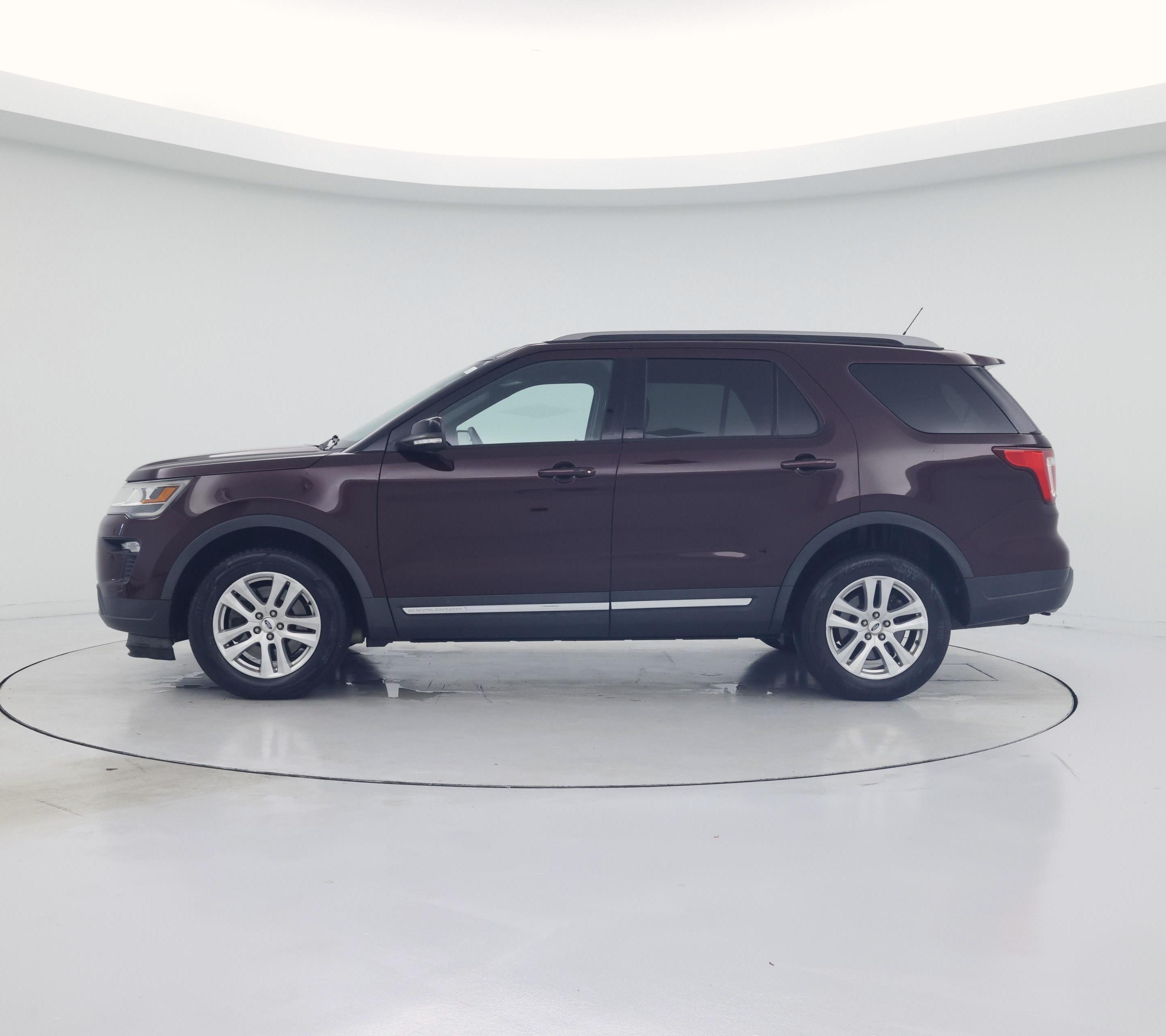 Thumbnail: 2018 Ford Explorer - 3