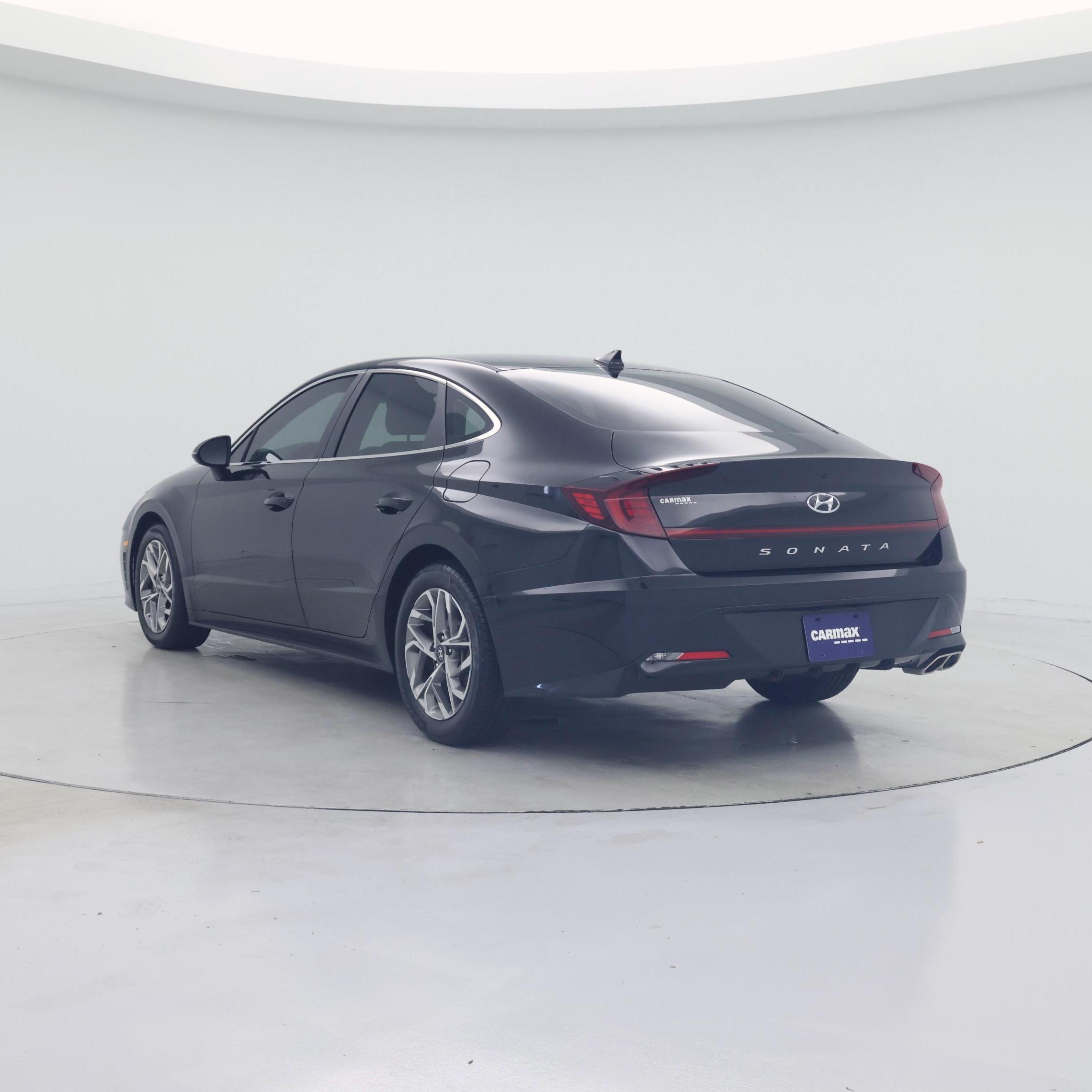 Thumbnail: 2022 Hyundai Sonata - 2