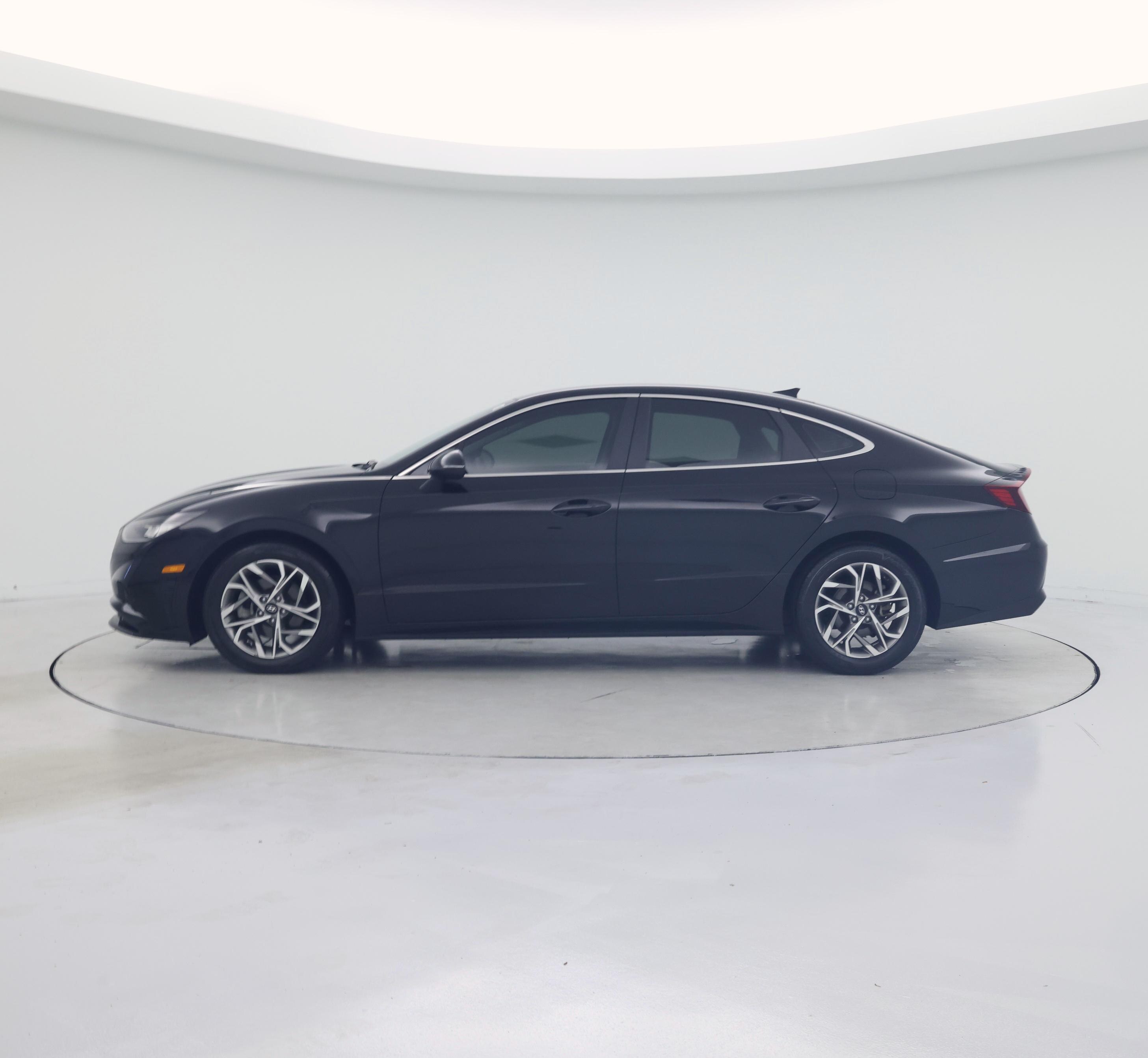 Thumbnail: 2022 Hyundai Sonata - 3
