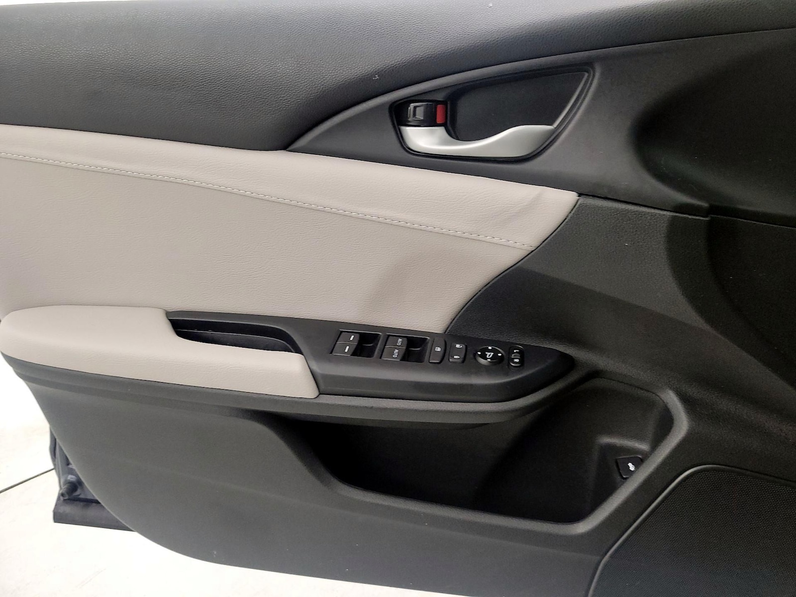 2019 Honda Insight EX - Photo 13